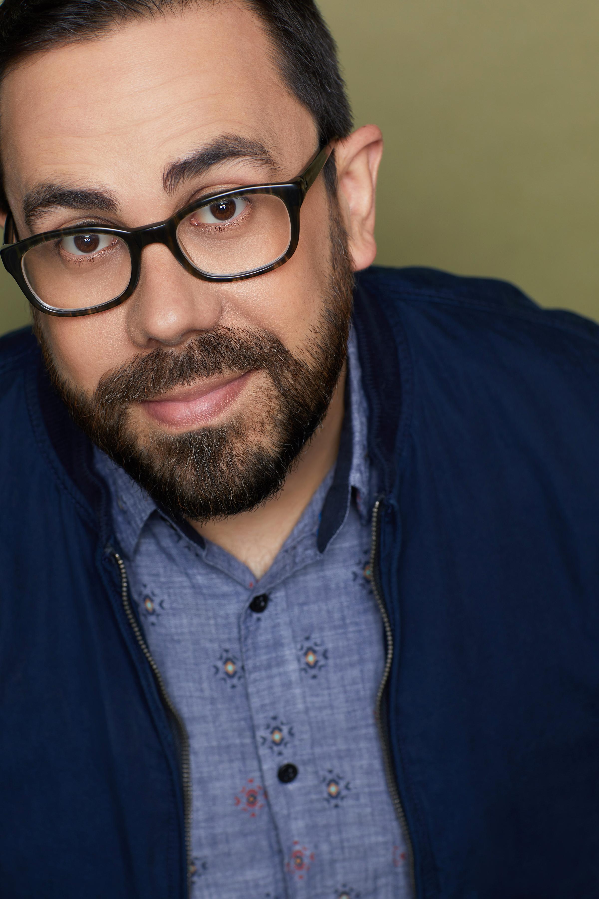 actor Mike C. Nelson large photo