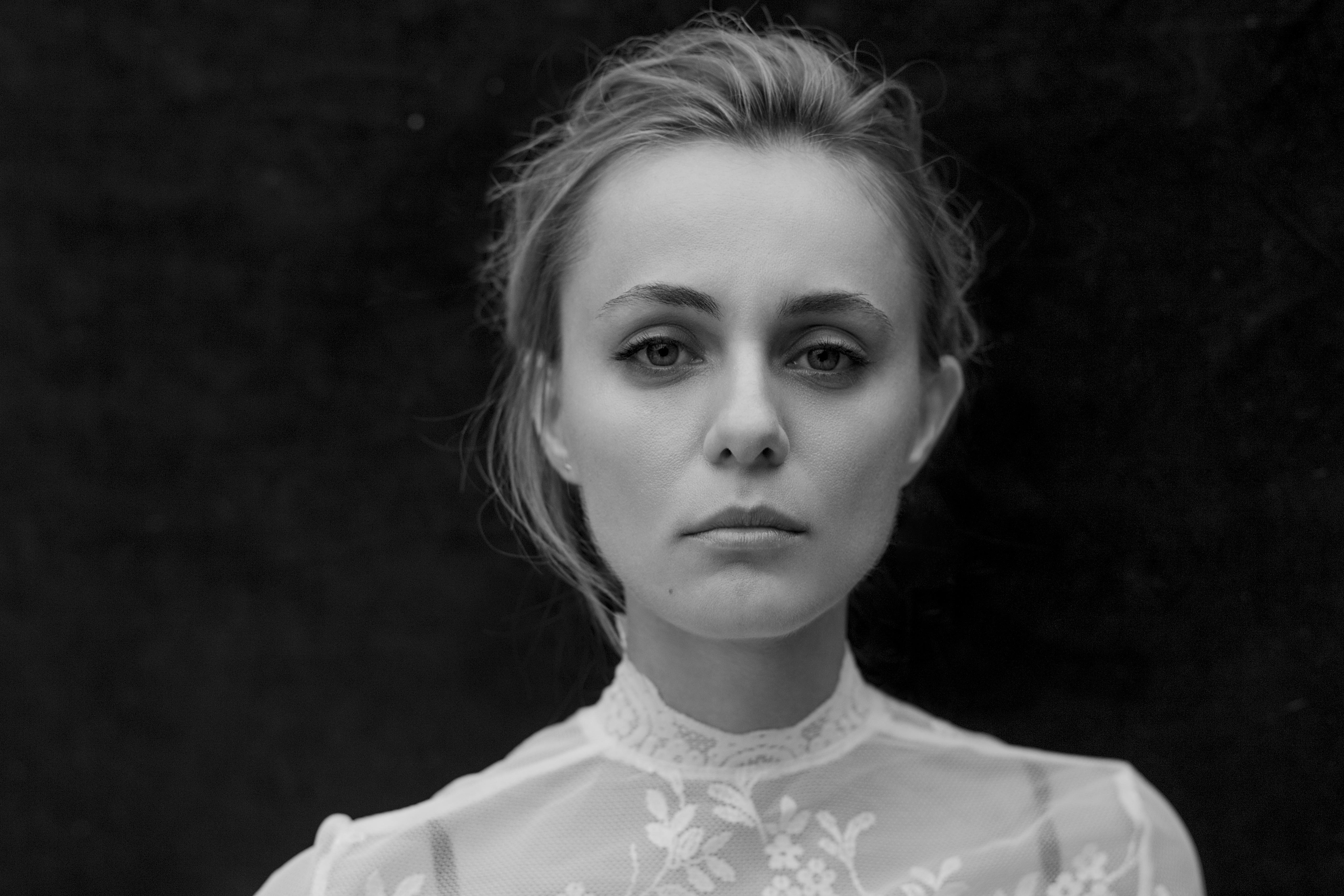 actor Adina Stetcu large photo