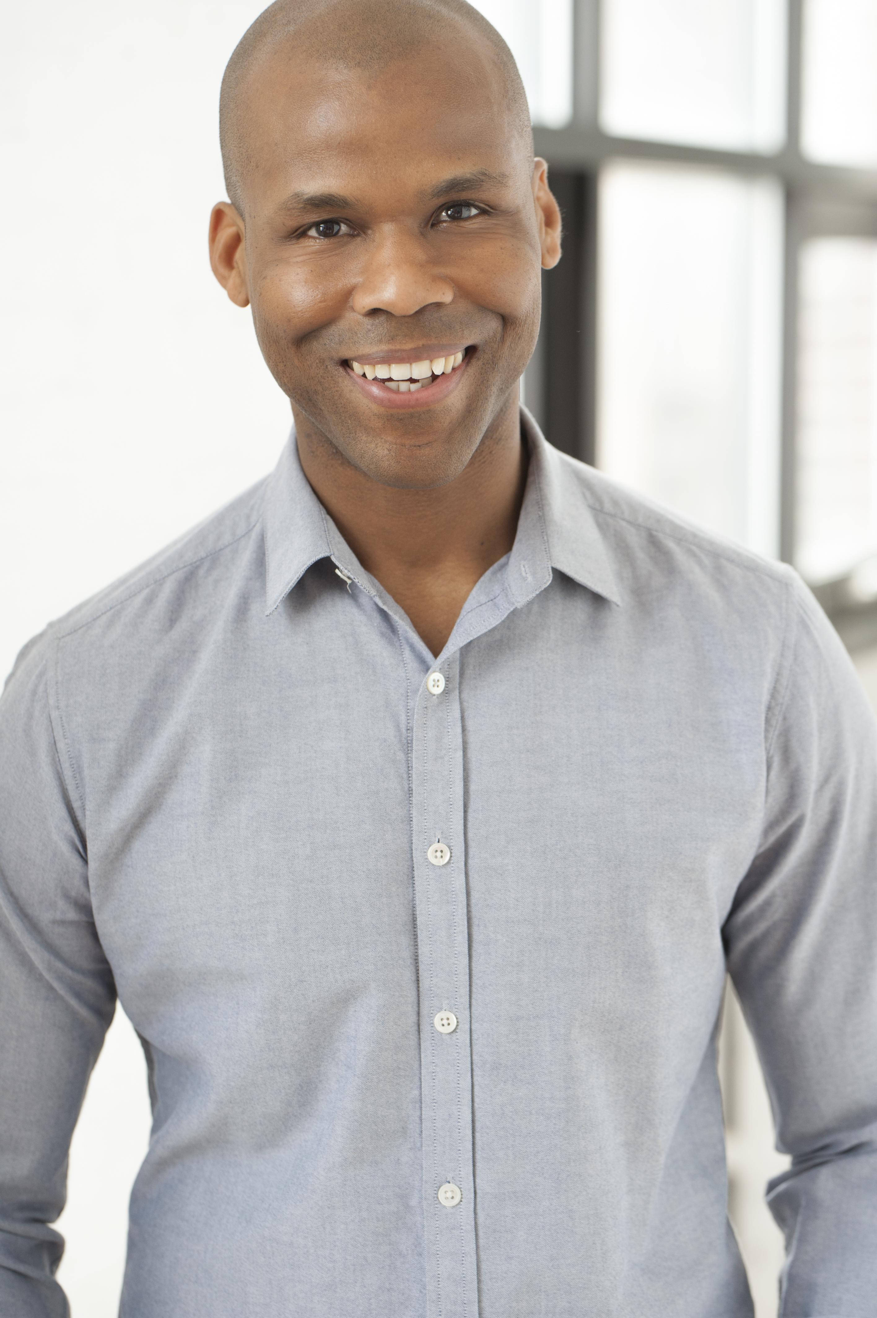 actor Joshua Olatunde large photo