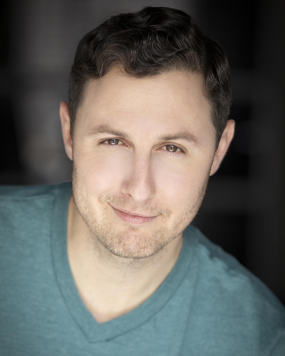 actor Ben Richardson large photo