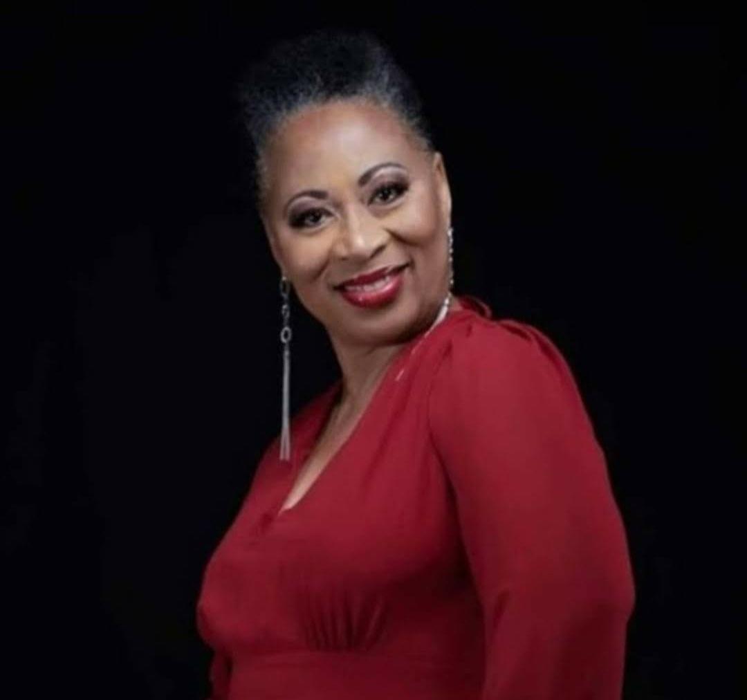 actor Harriet Burnette large photo