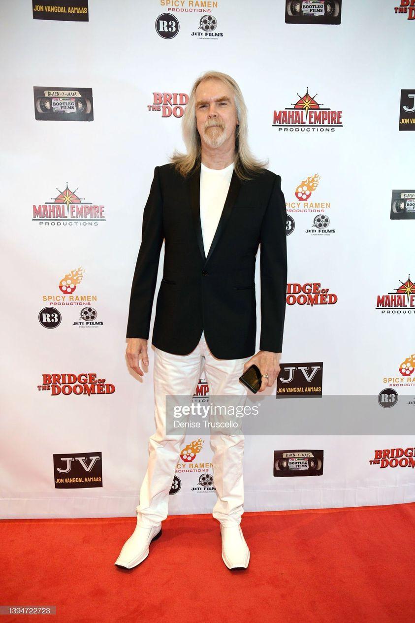 actor Timothy Skyler Dunigan large photo