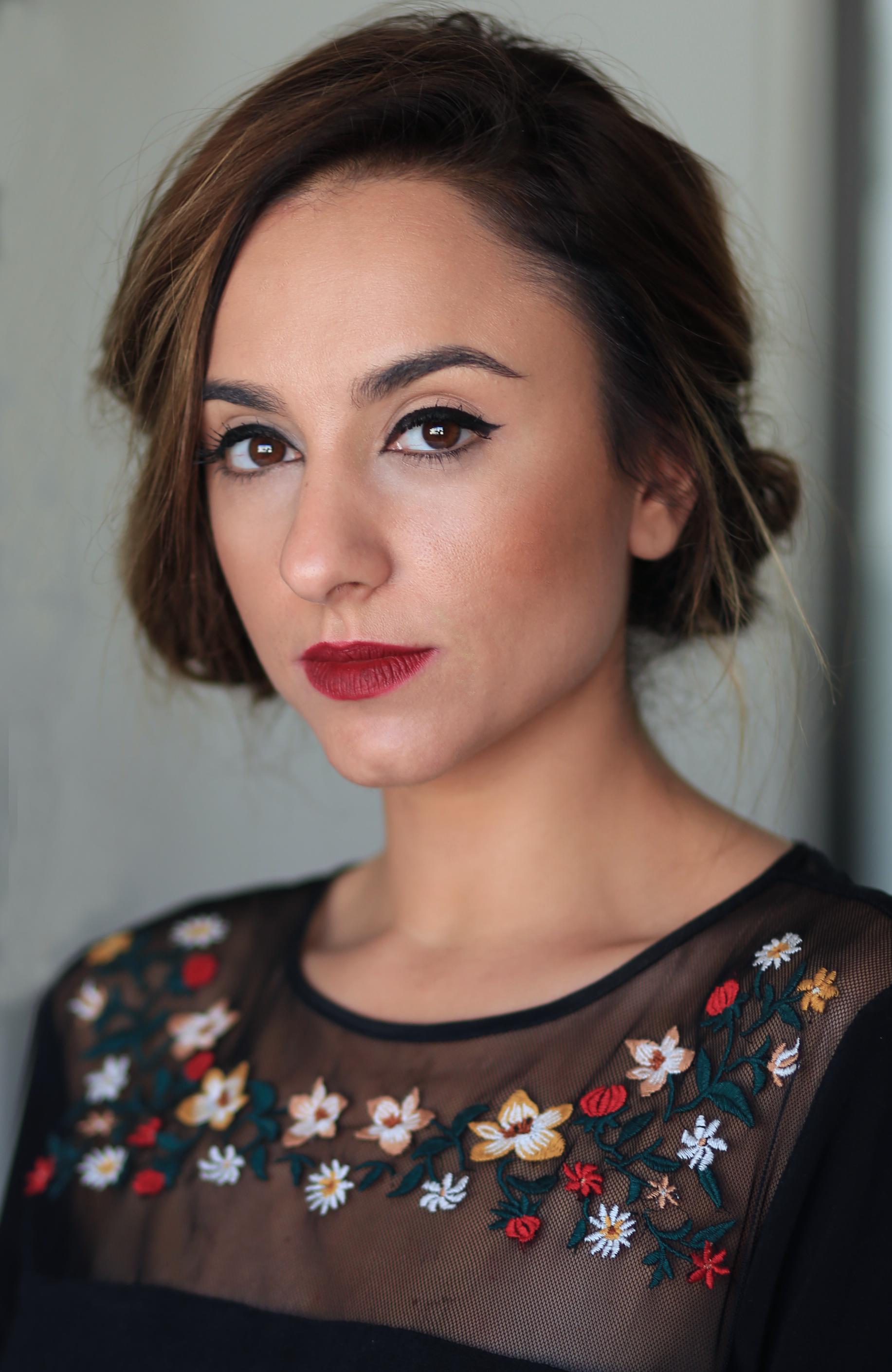 actor Desi Ivanova large photo