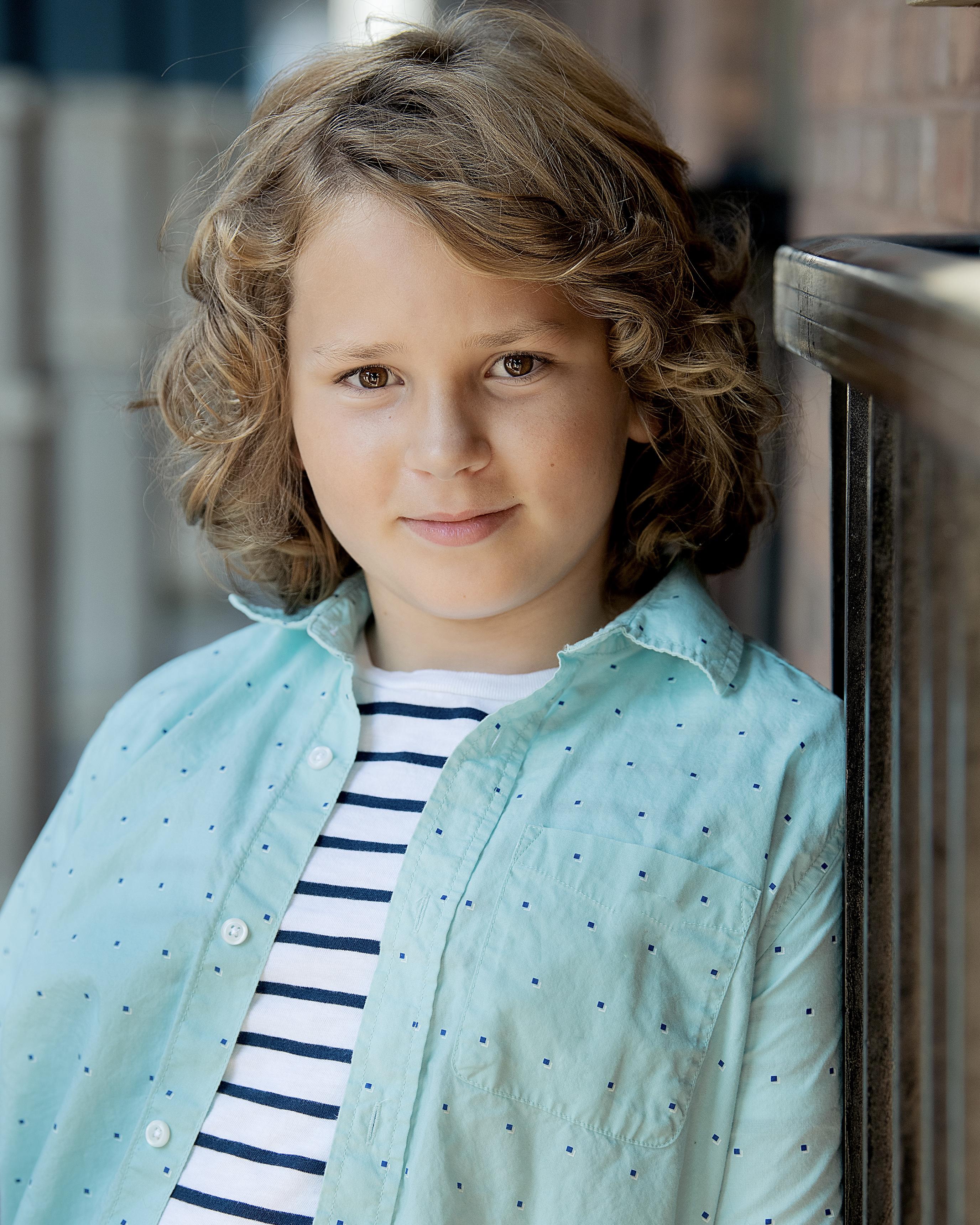 actor Oliver Boyle large photo