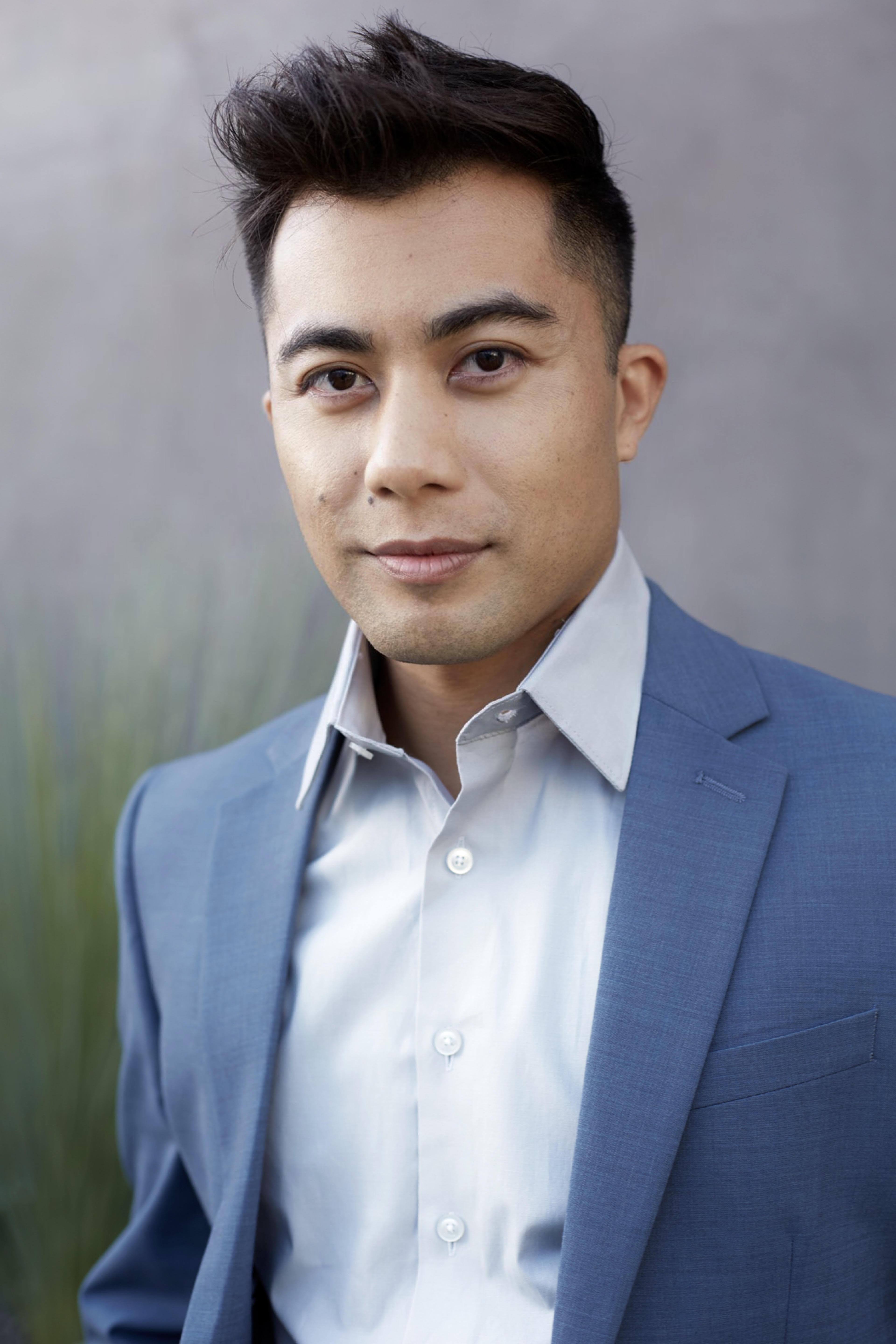 actor Marc Fajardo large photo