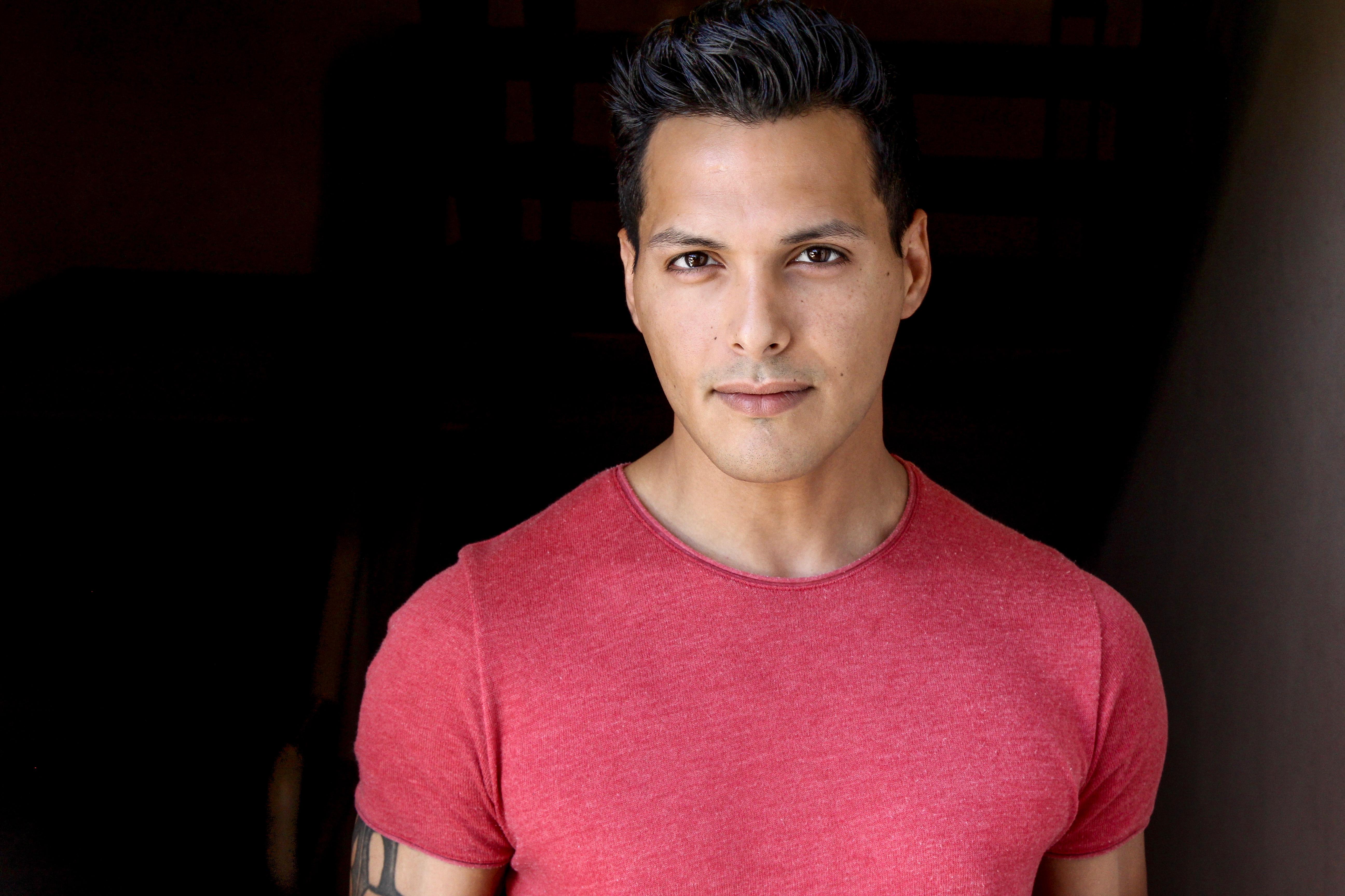 actor Luke Lerma large photo