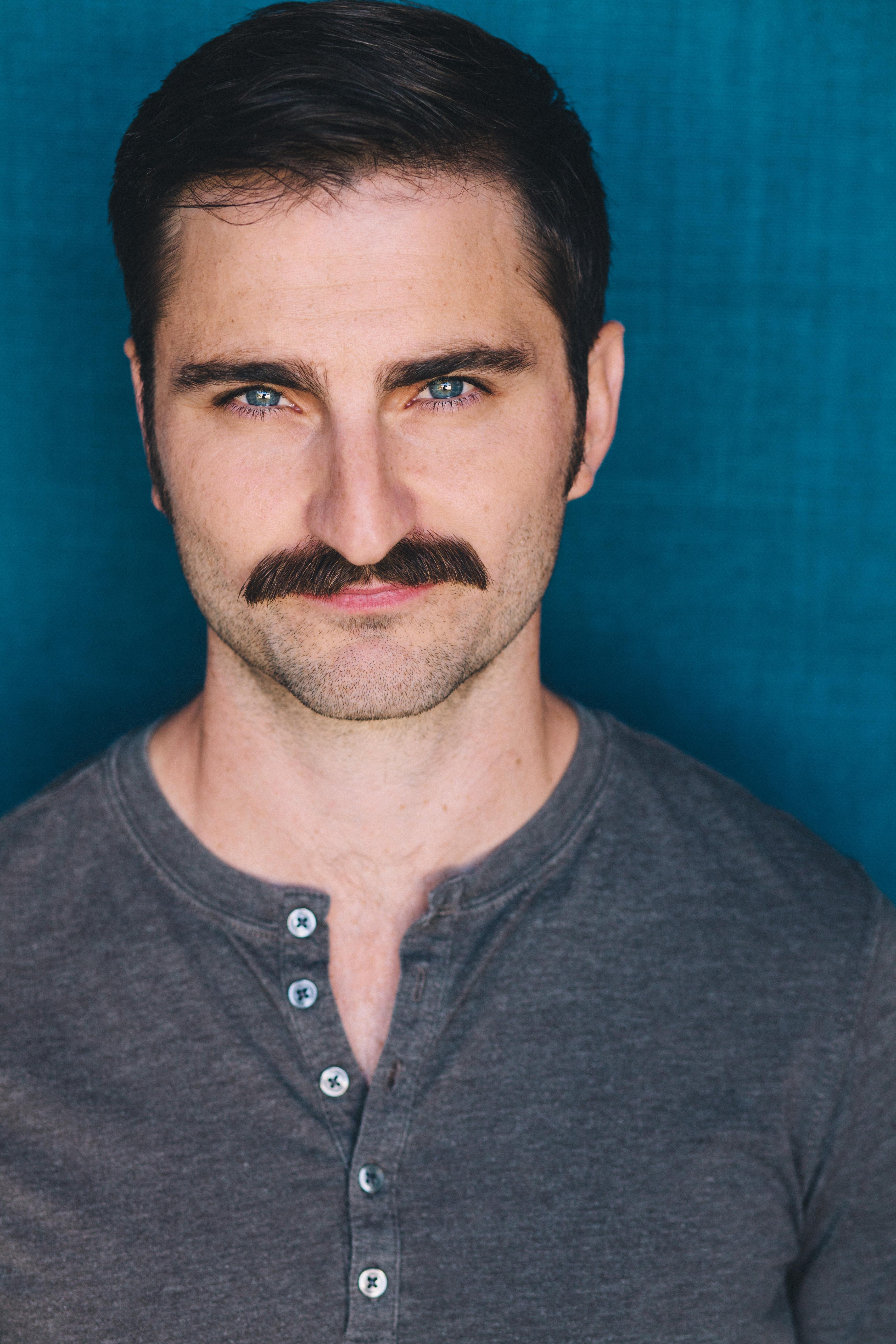 actor Scott Kruse large photo