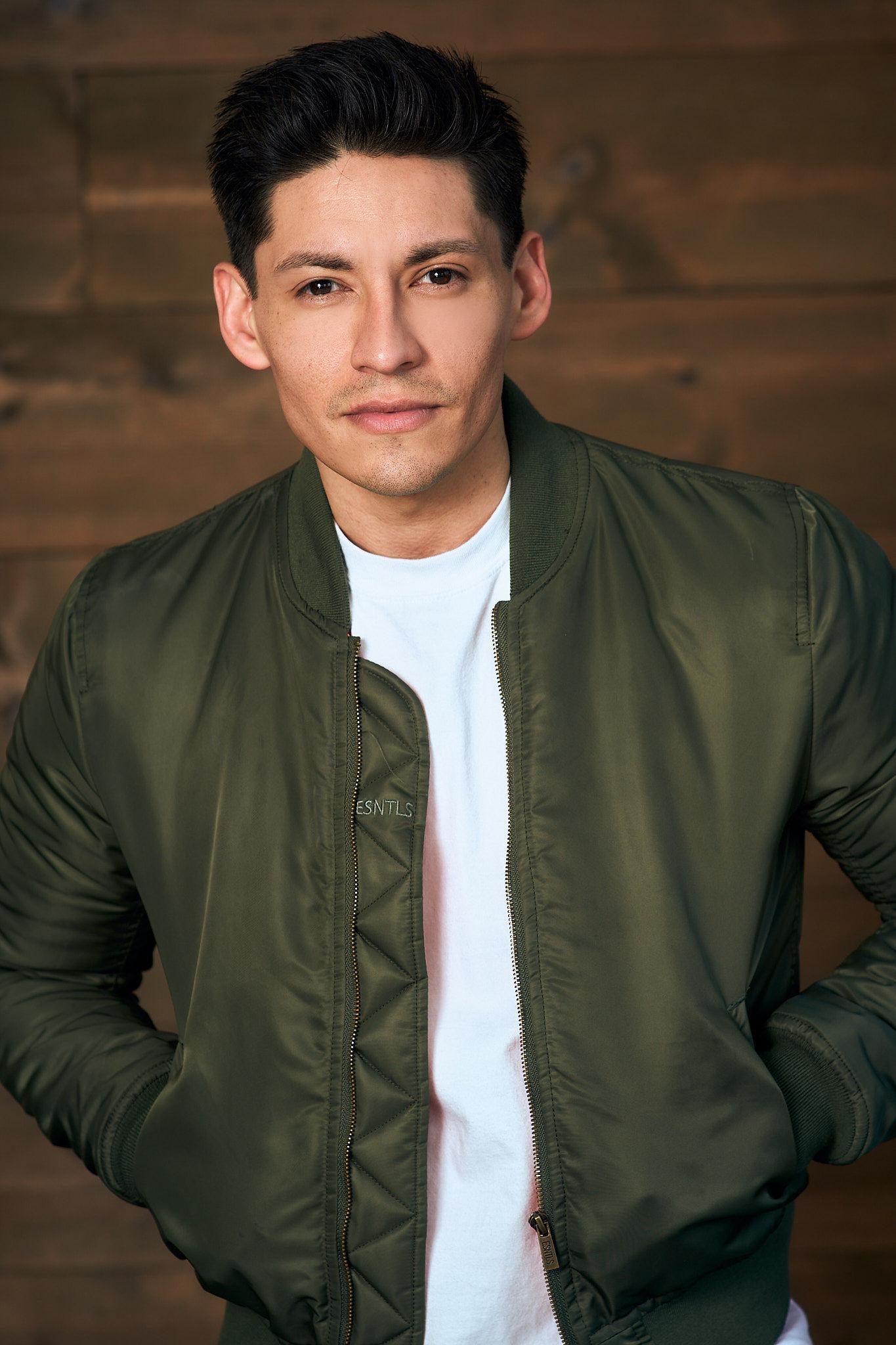 actor Carlos Pratts large photo