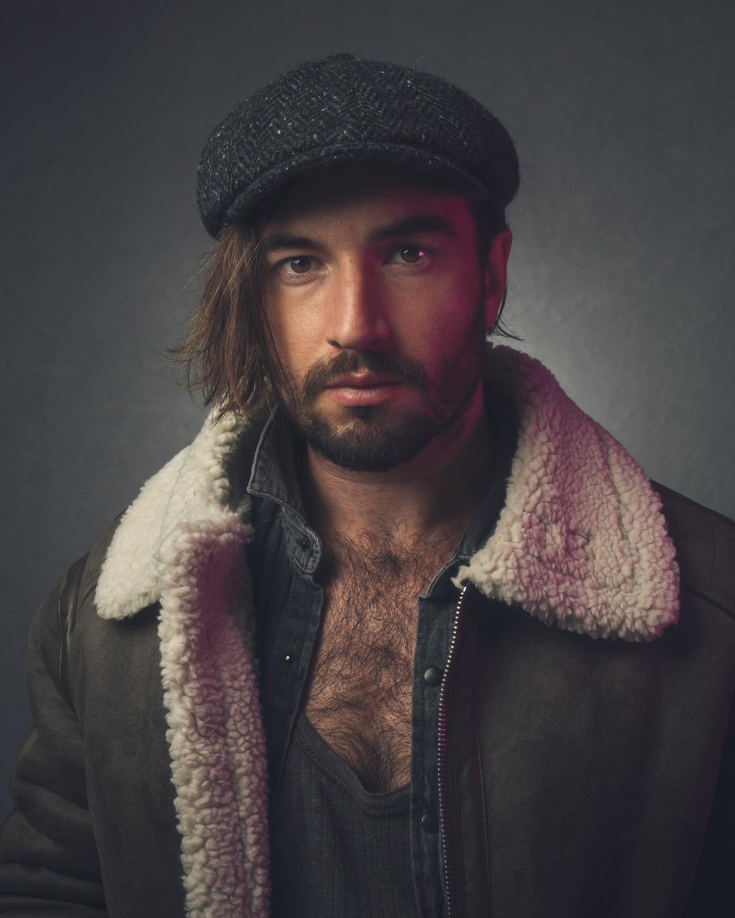 actor Shane Robinson large photo