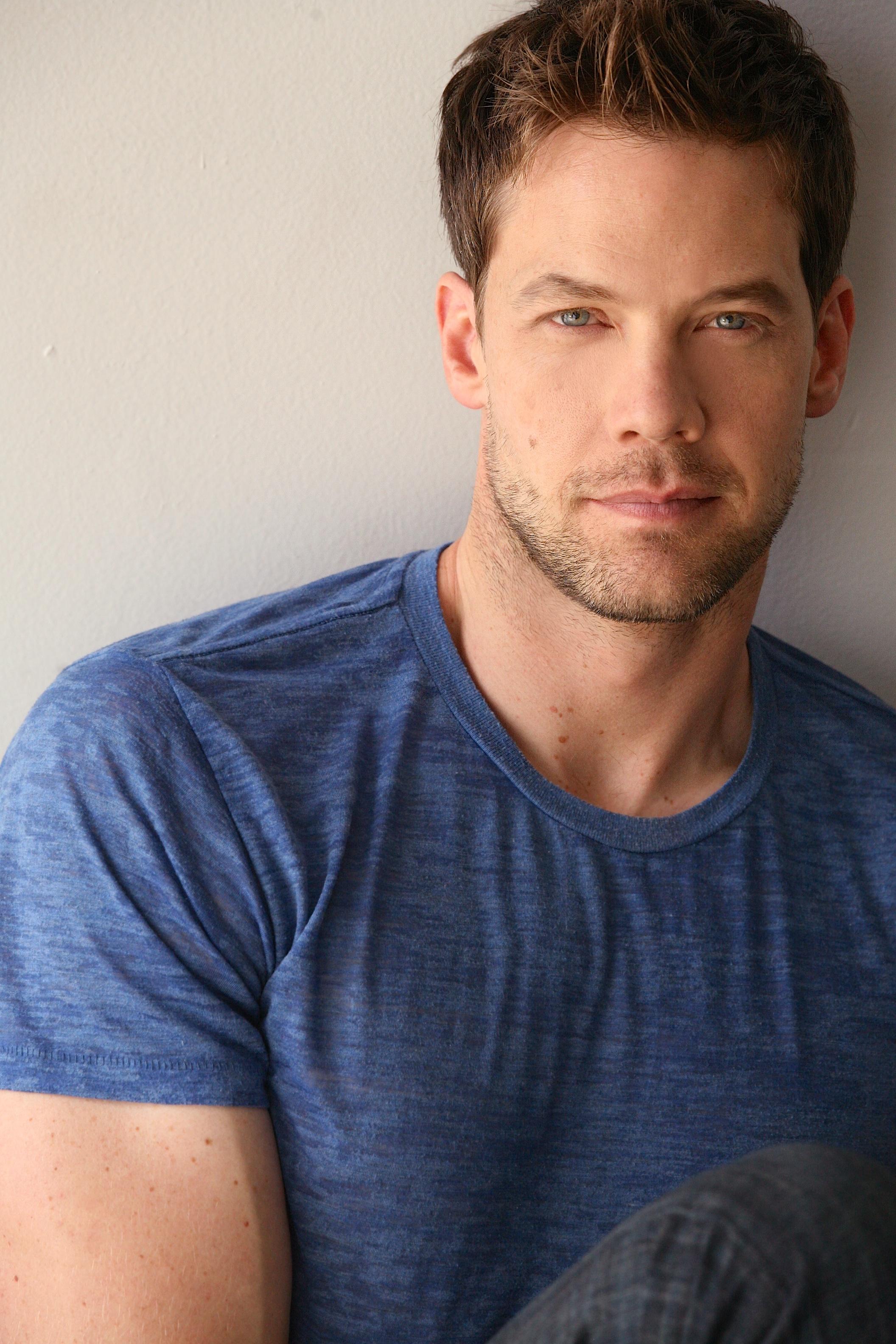 actor Todd Christian Hunter large photo