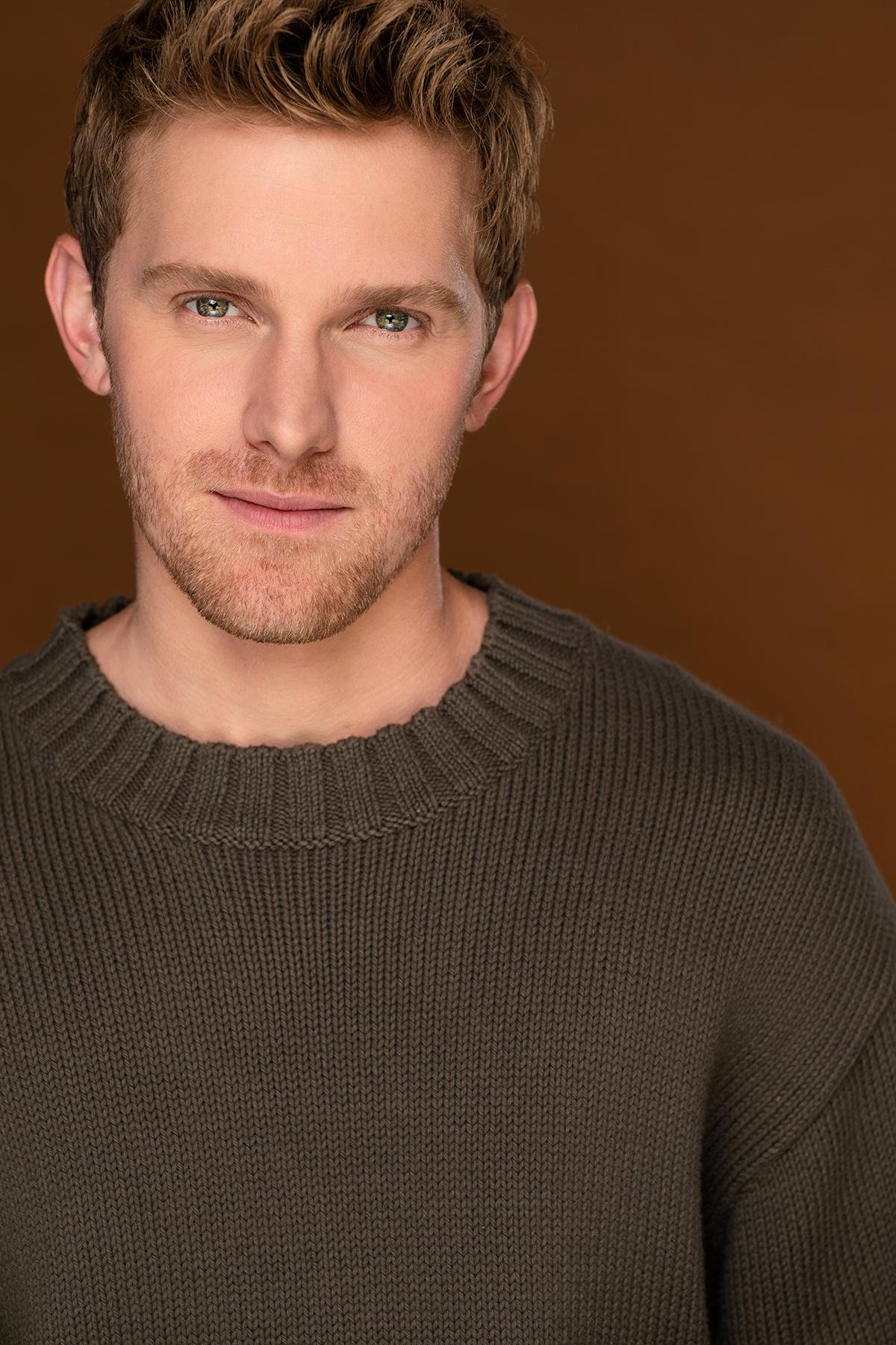 actor Drew Ignatowski large photo