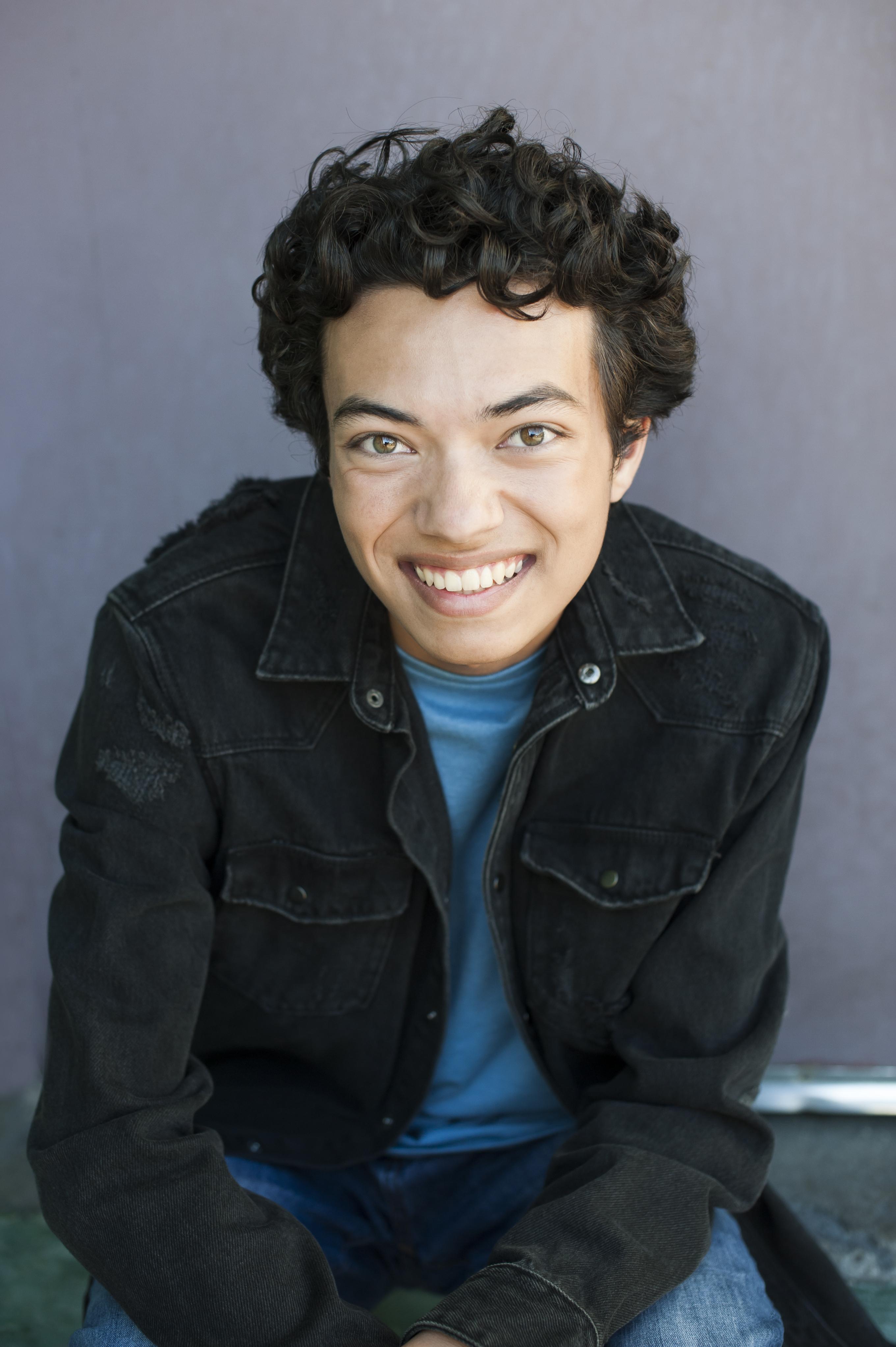 actor Logan Kishi large photo