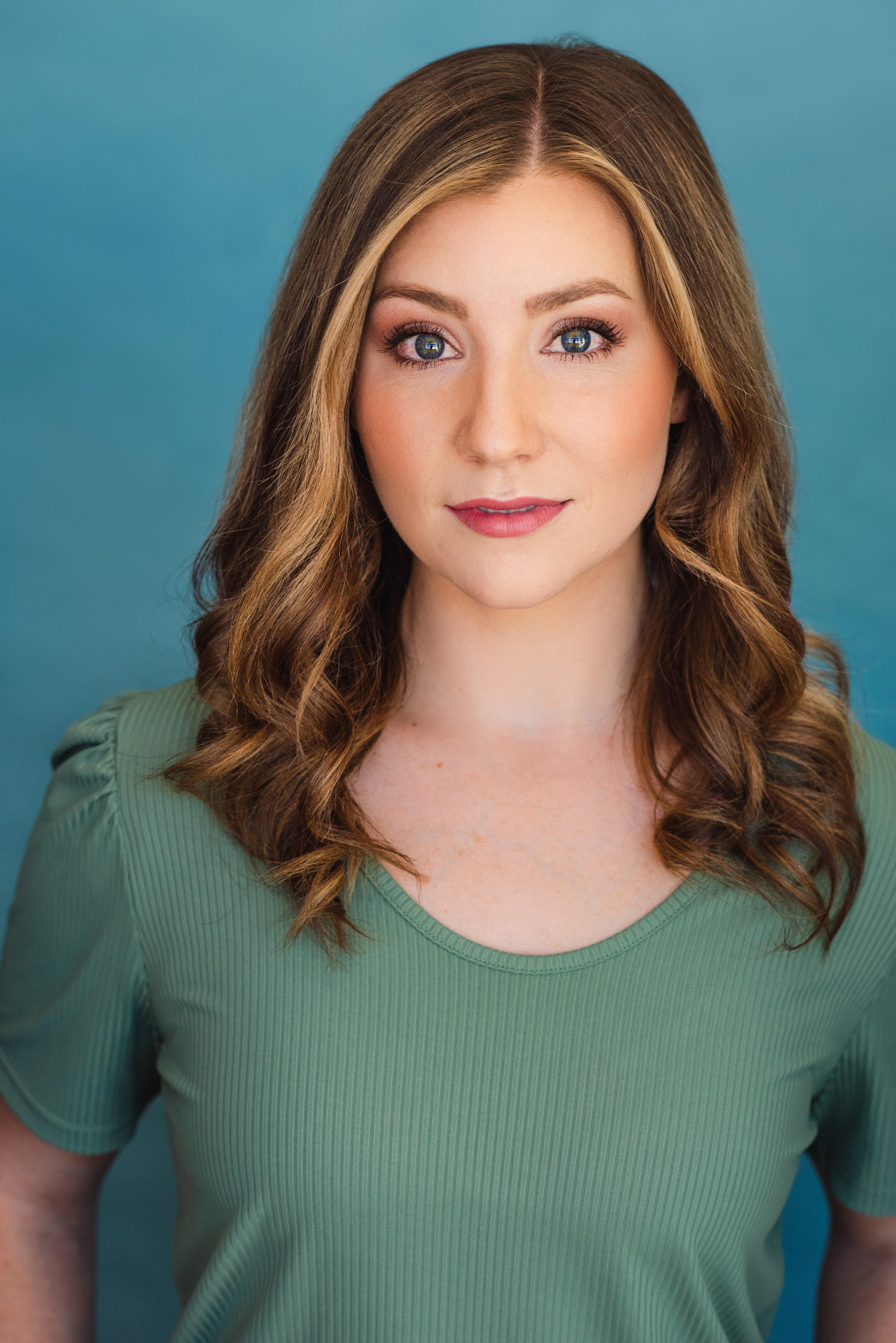 actor Shae Robins large photo