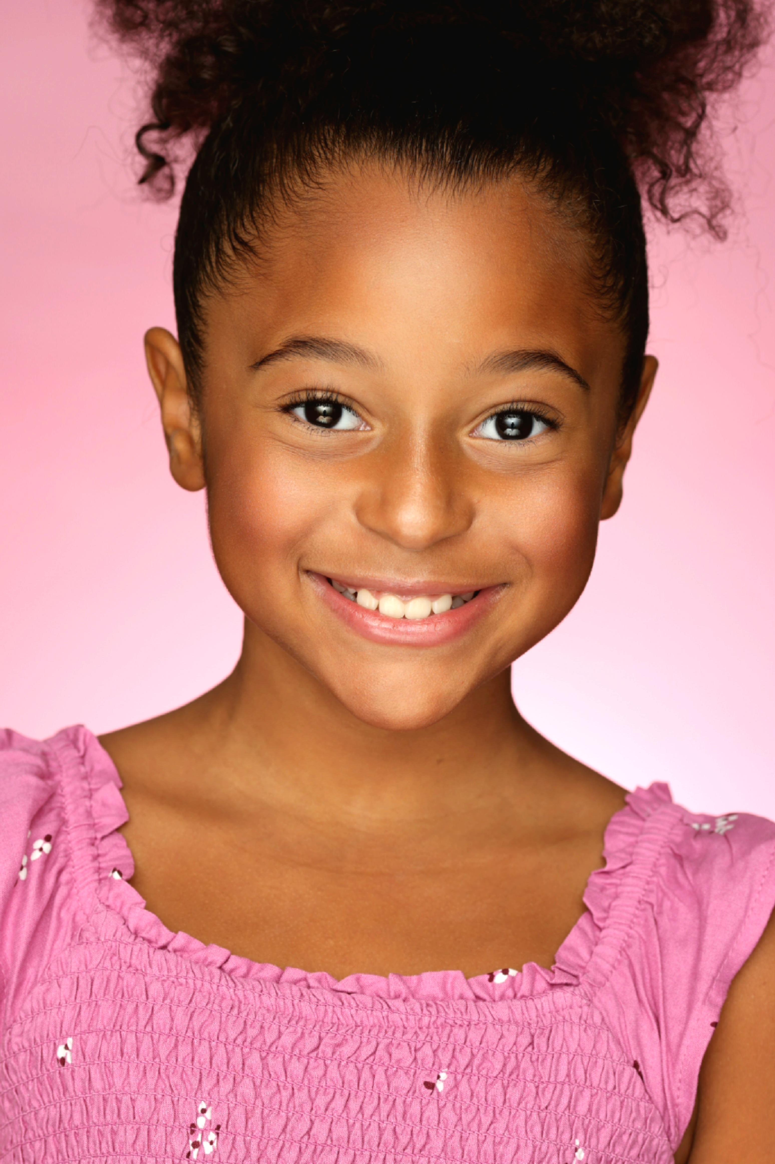 actor Celeste Clark large photo