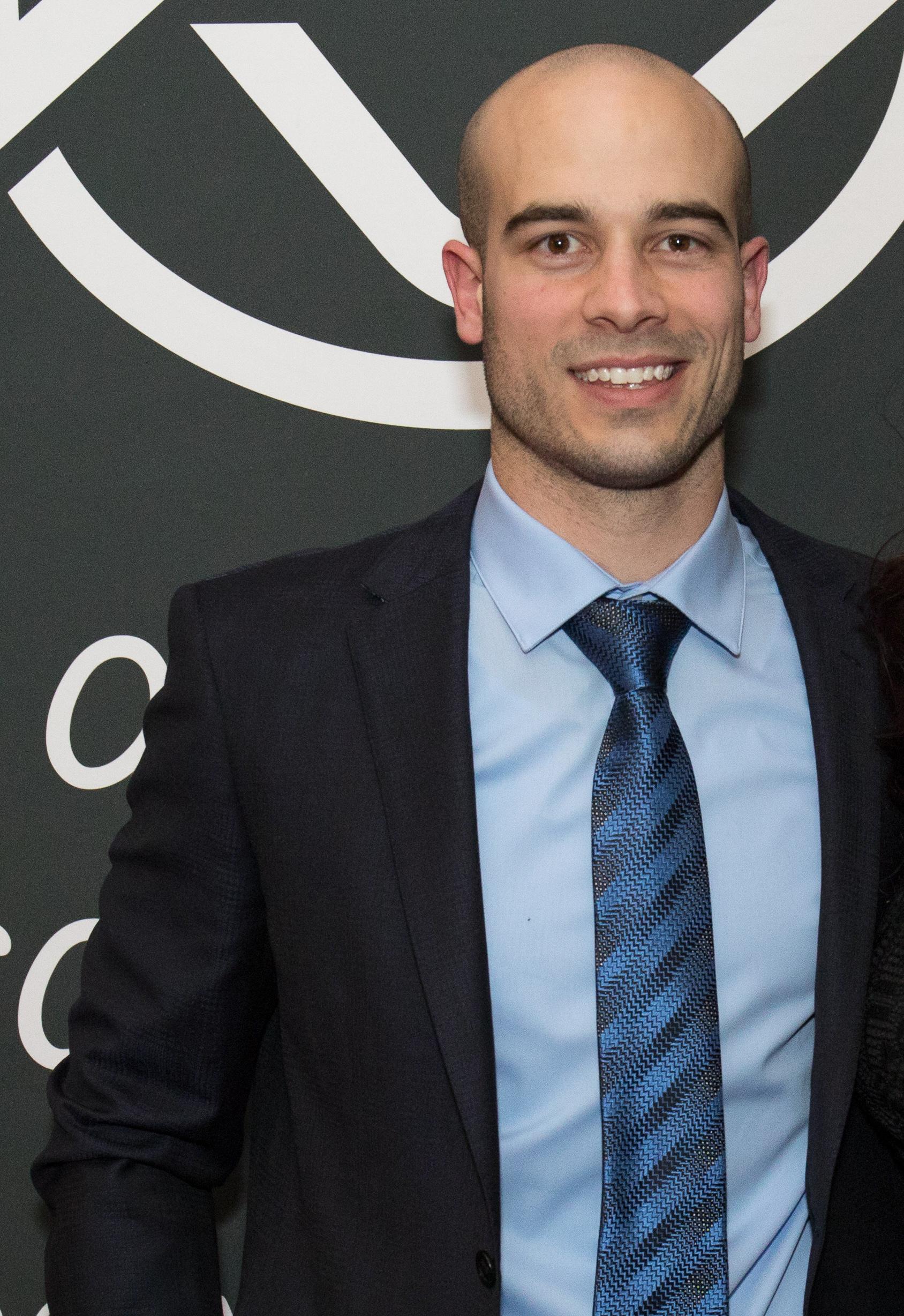 actor Steven Della Salla large photo