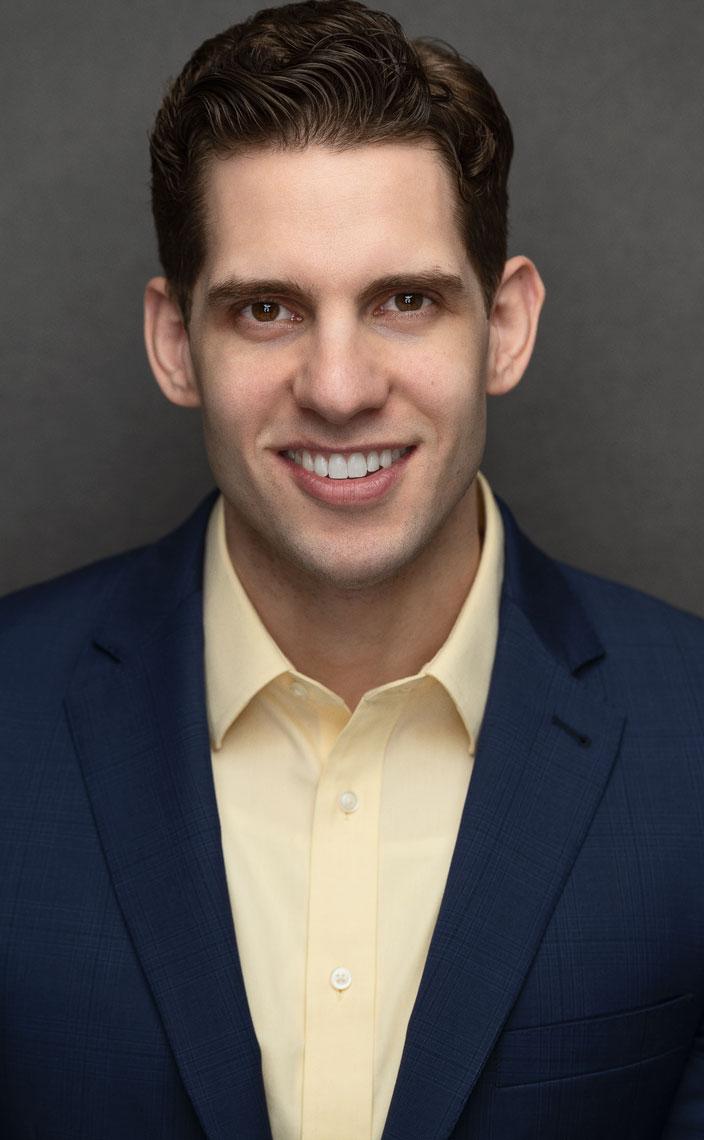 actor Chris Guttadaro large photo