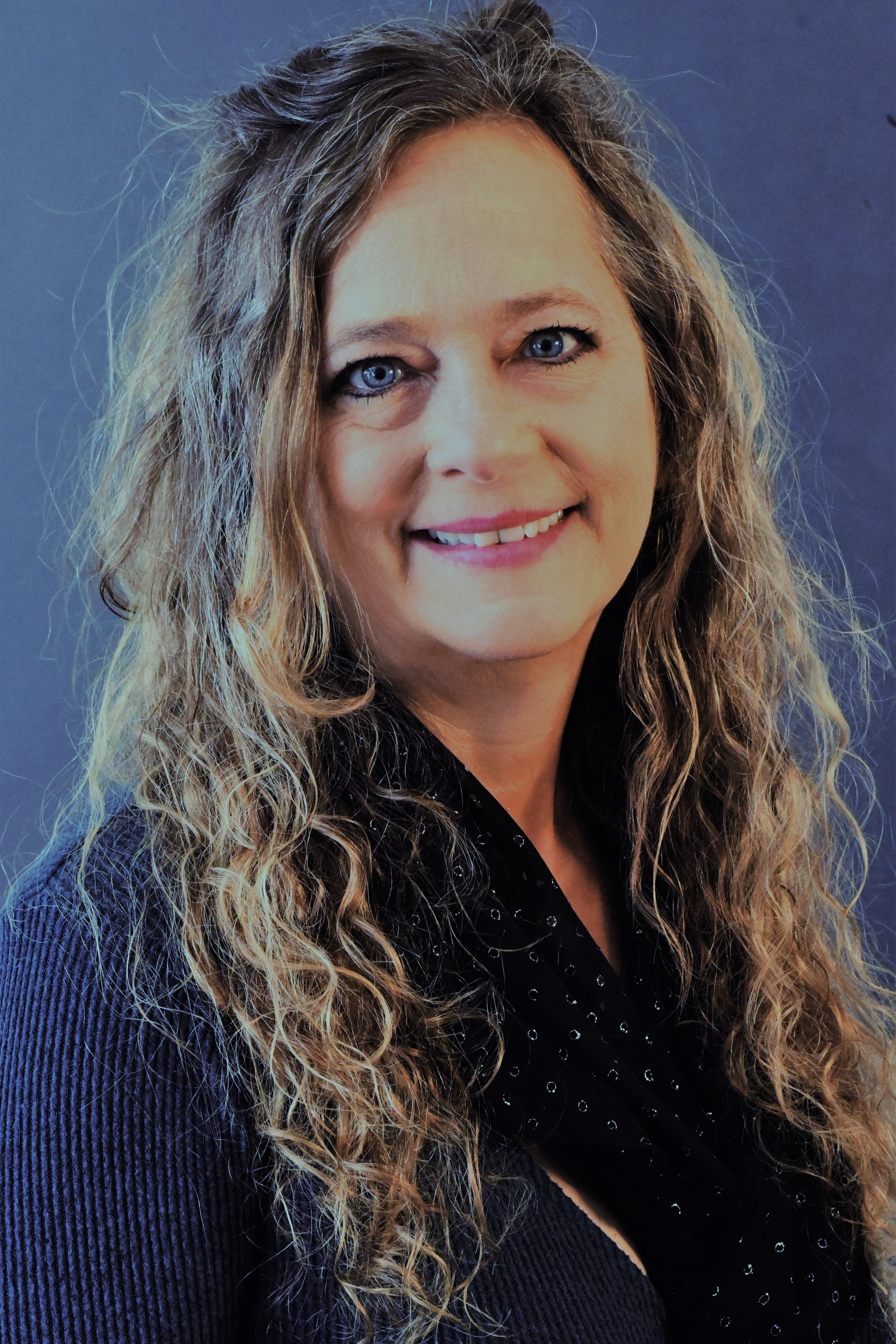 actor Terry Futschik large photo