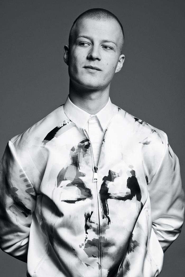 actor Gustav Dyekjær Giese large photo