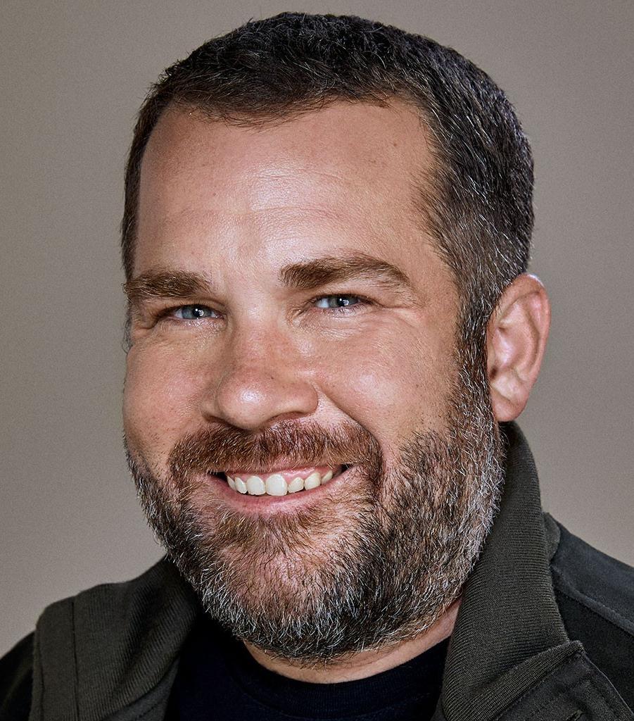 actor Dave Brooks large photo