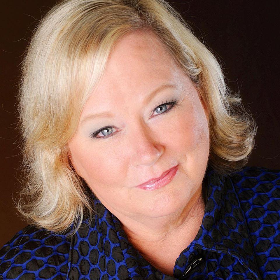 actor Rebecca Faiola large photo