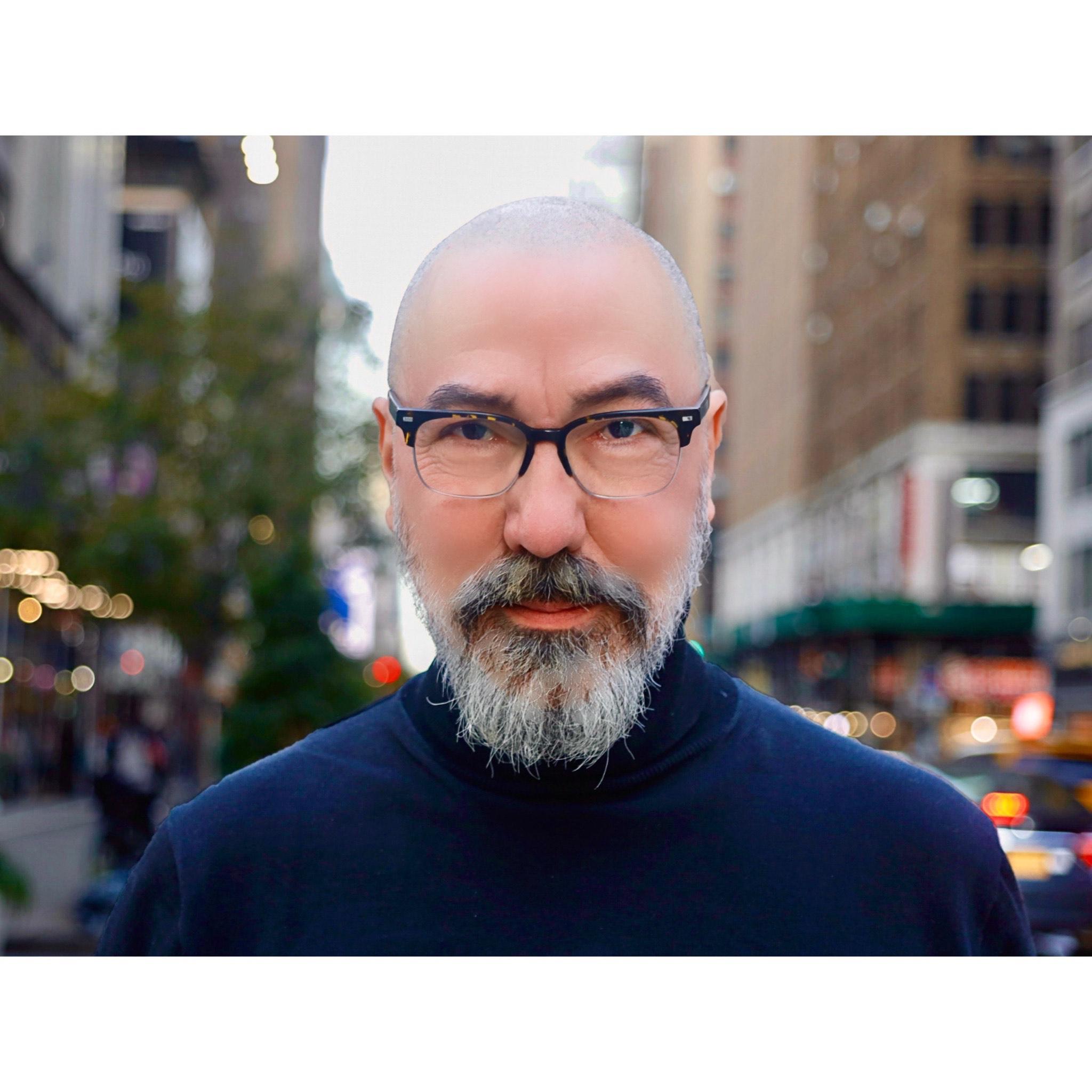 actor Juan Luis Acevedo large photo