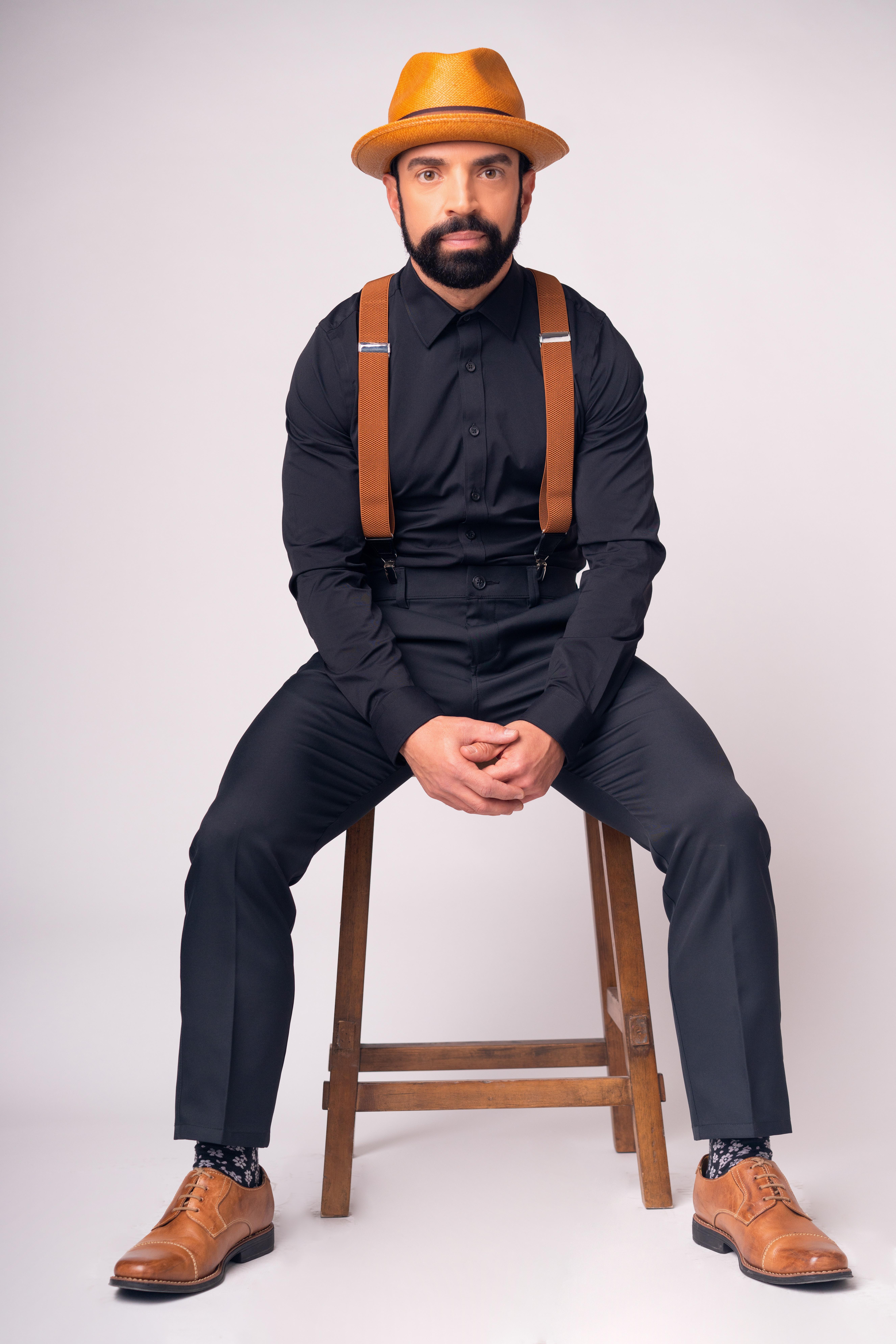 actor Carmen Gangale large photo