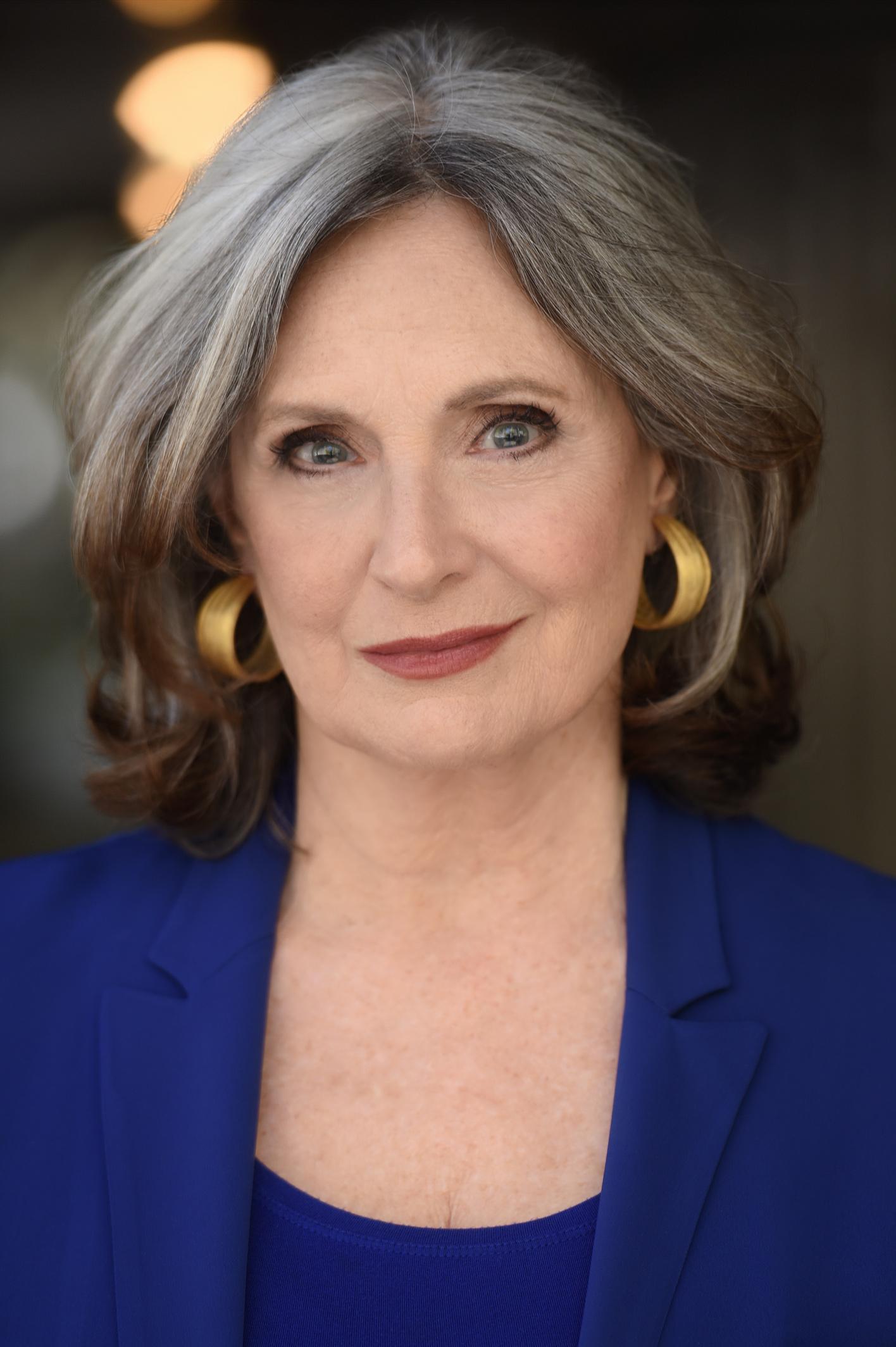 actor Dawn Young large photo