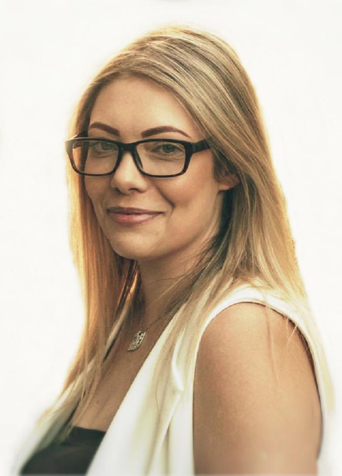 actor Kellyann Summers large photo