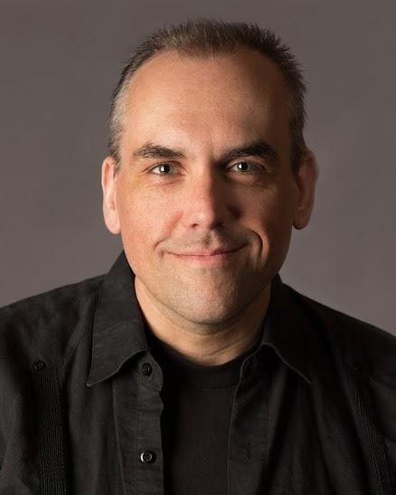 actor Patrick Devaney large photo