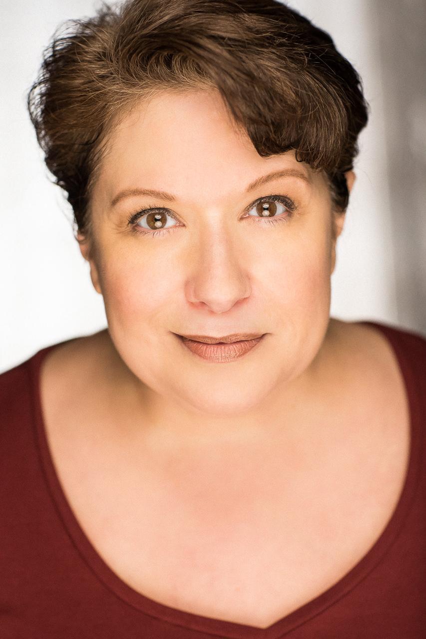 actor Jennifer Pompa large photo