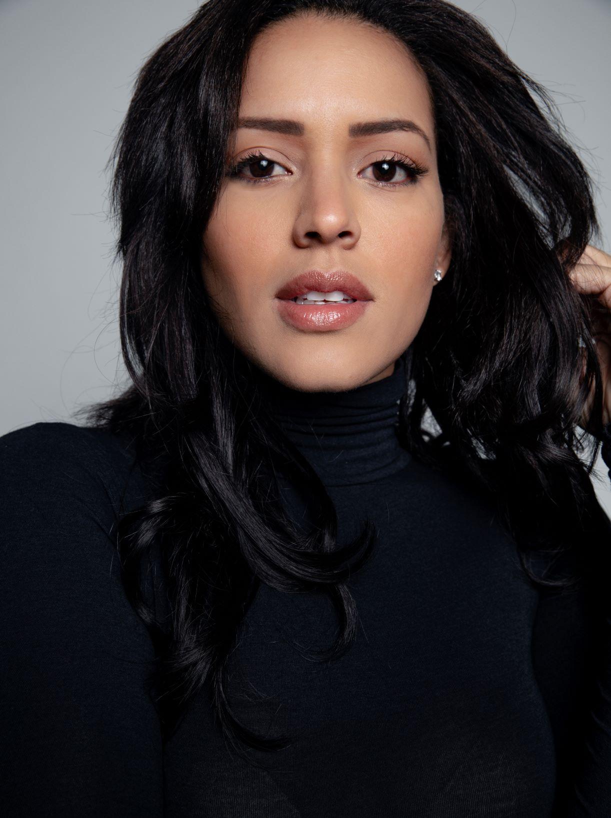 actor Marilyn Simon large photo