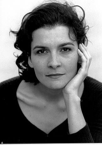 actor Louise Lemoine Torrès large photo