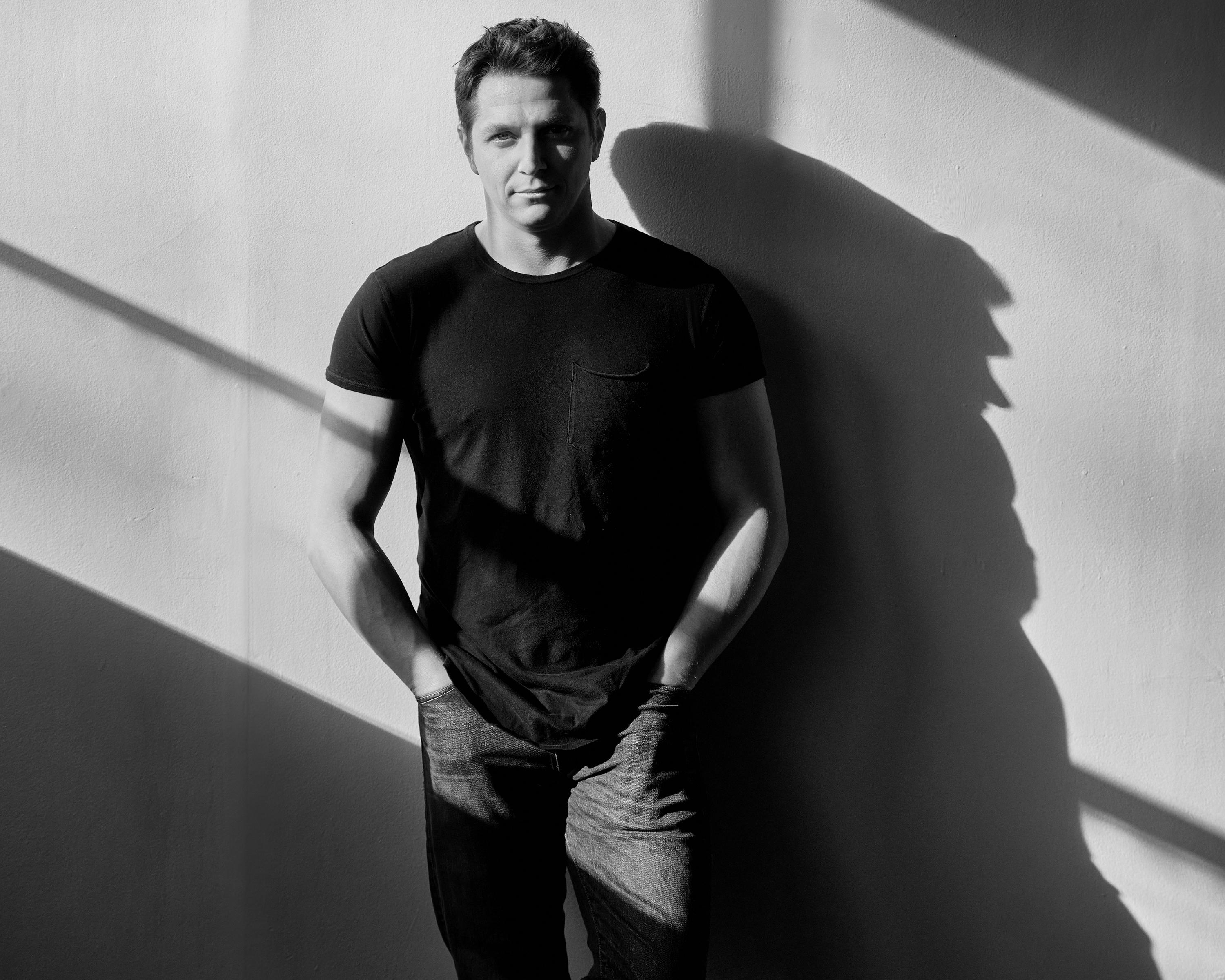 actor Jonathon LeRose large photo