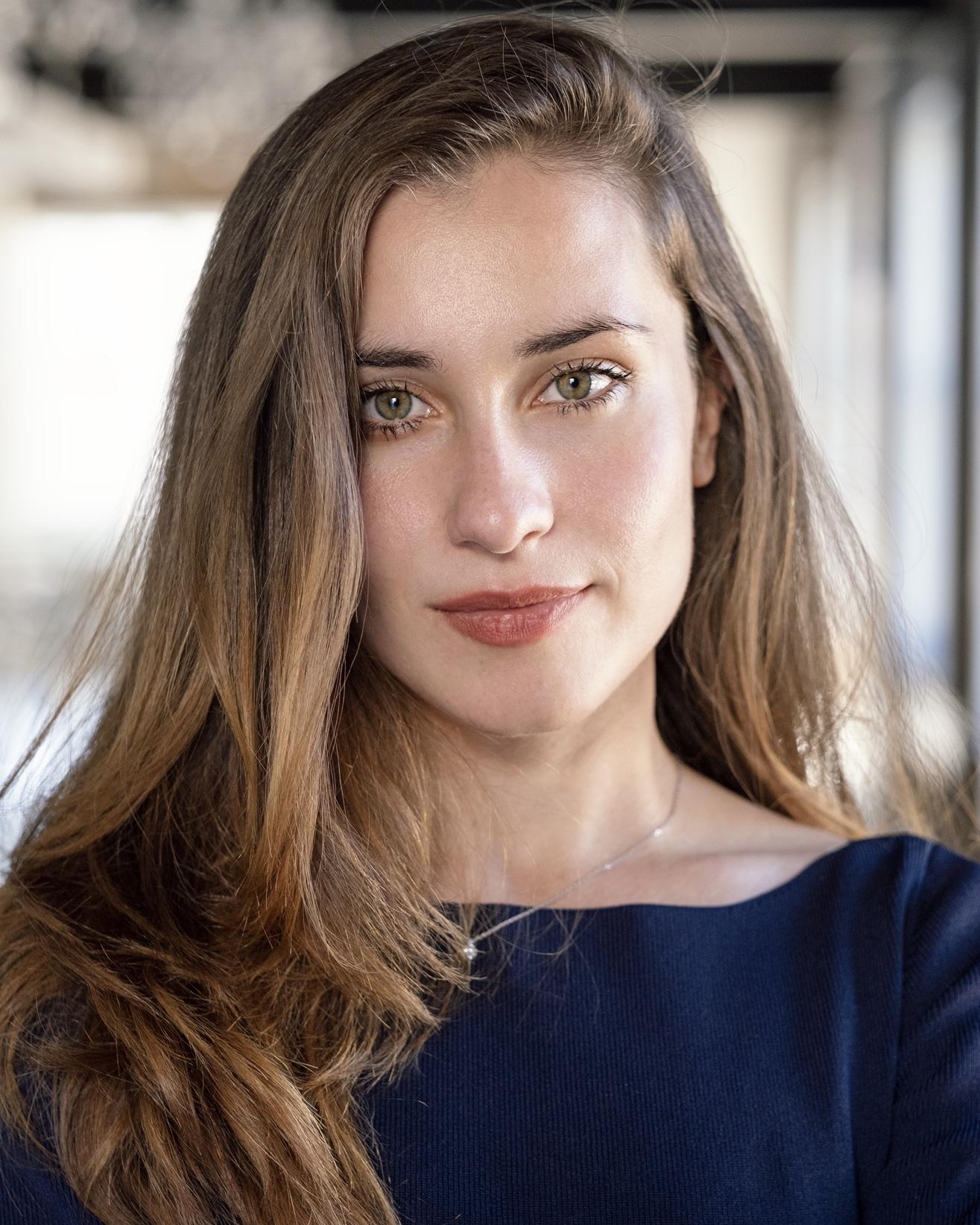 actor Kate Kiddo large photo