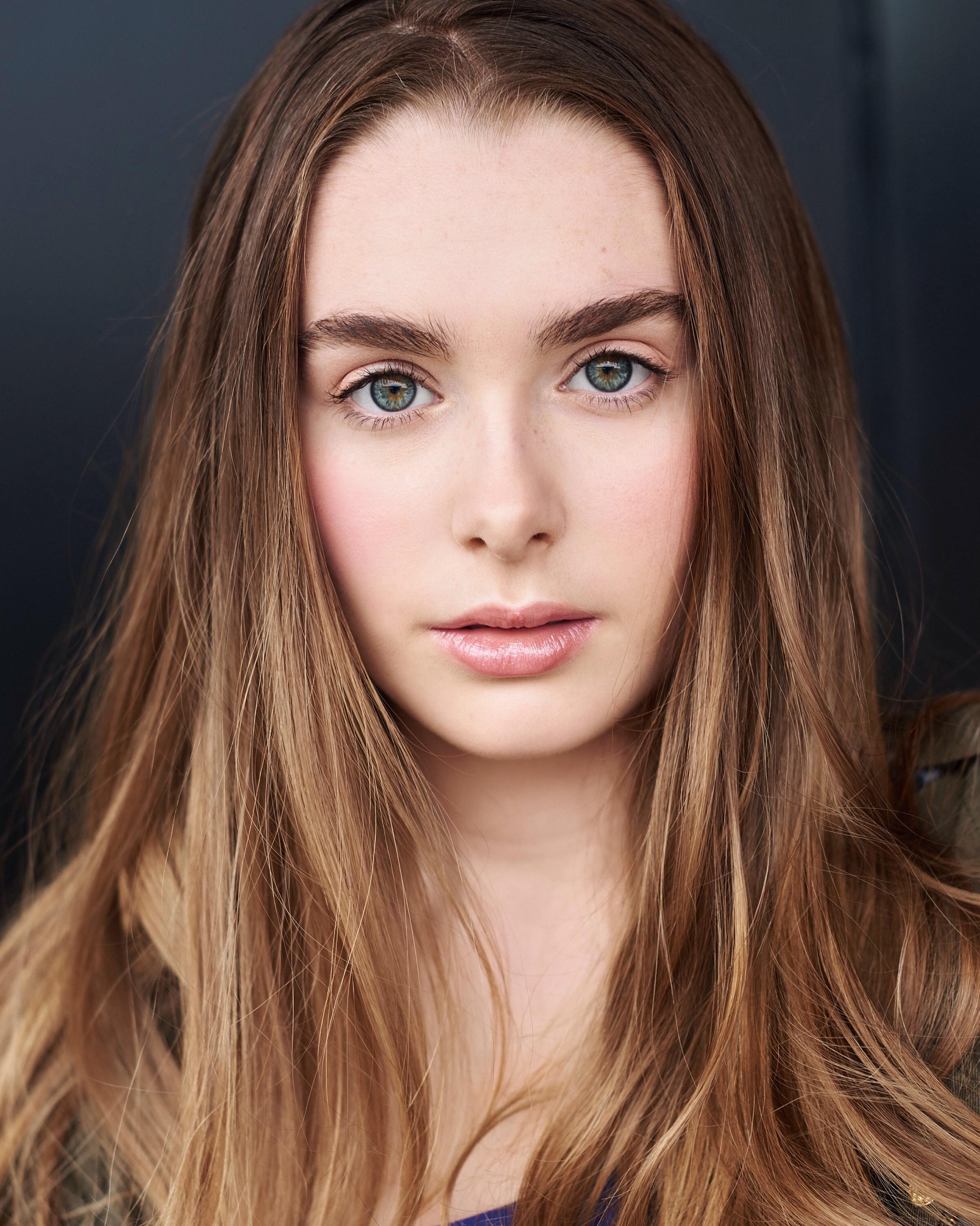 actor Maiah Stewardson large photo