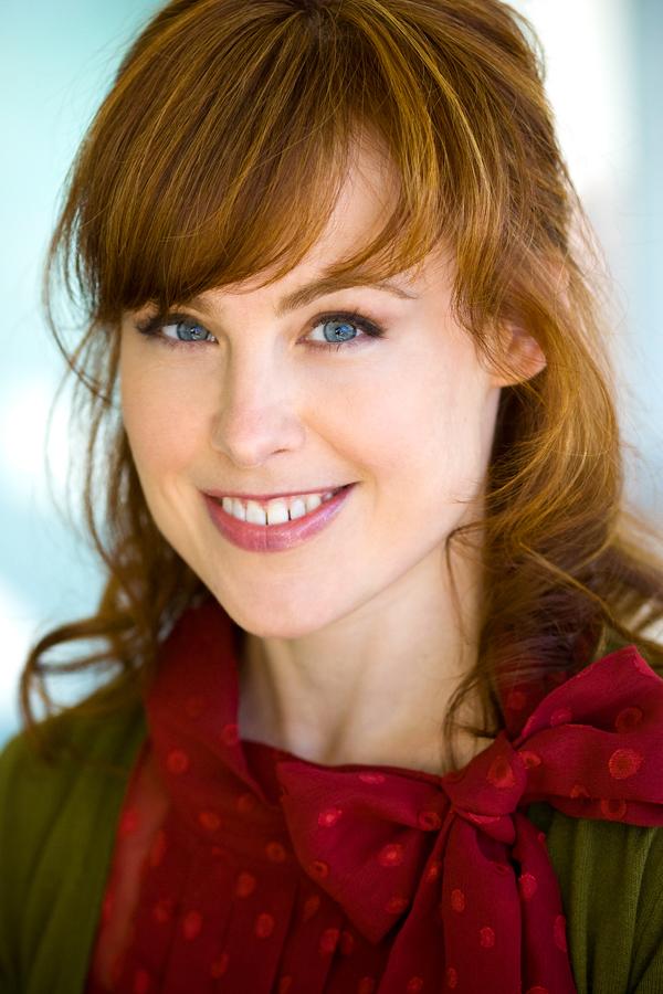 actor Emily Button large photo