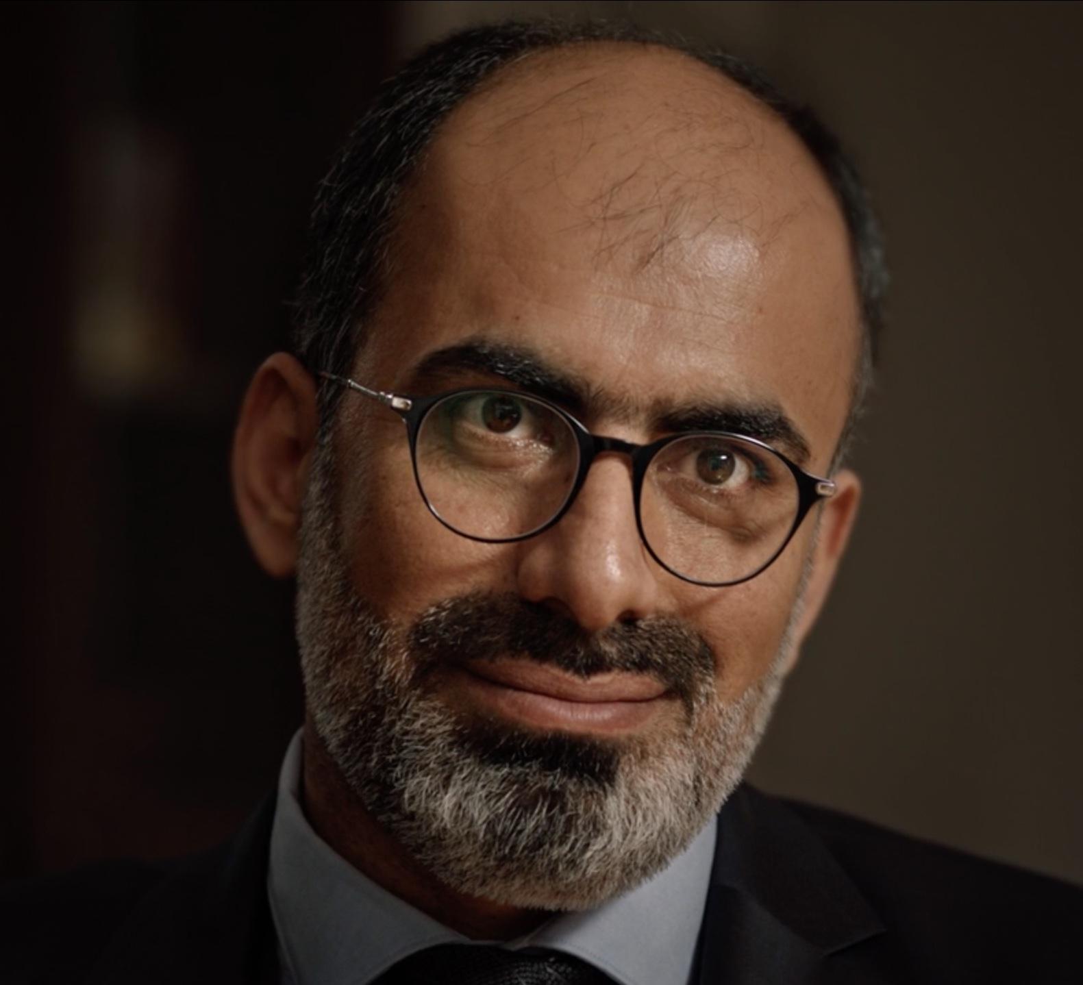 actor Turan Kislacki large photo