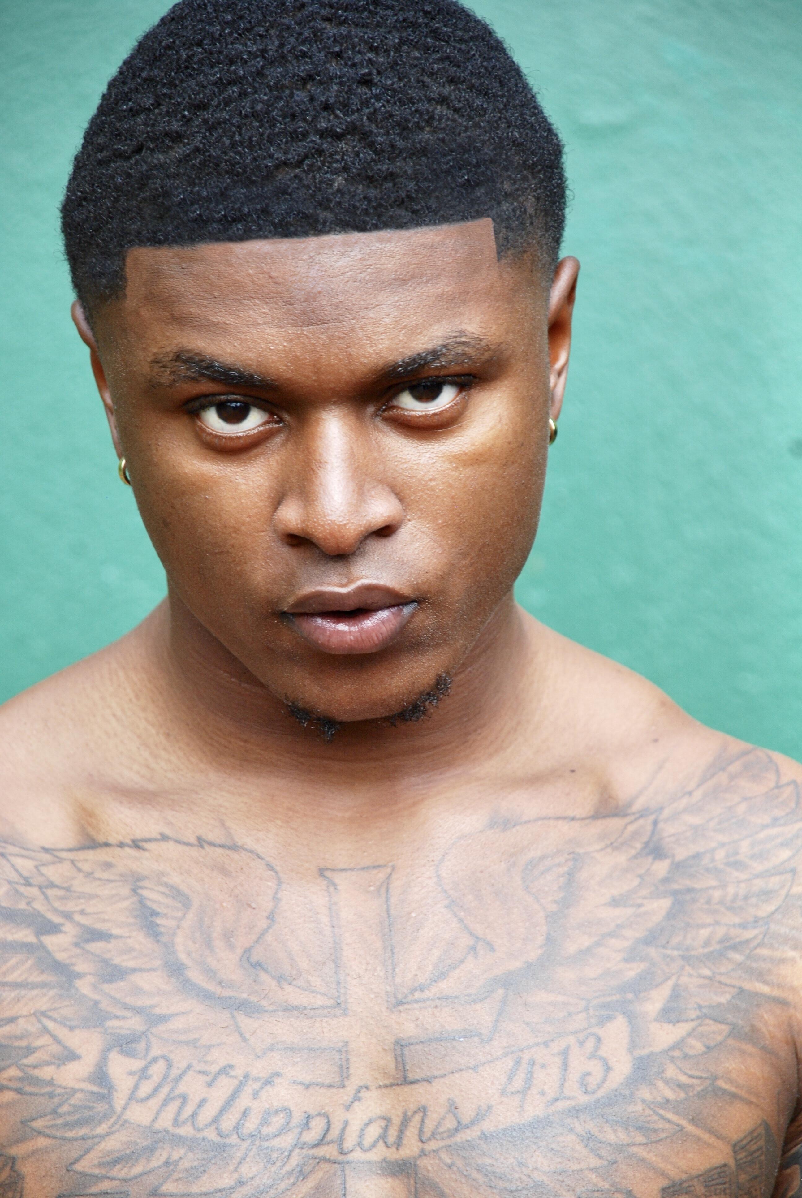 actor Michael Zakhar large photo