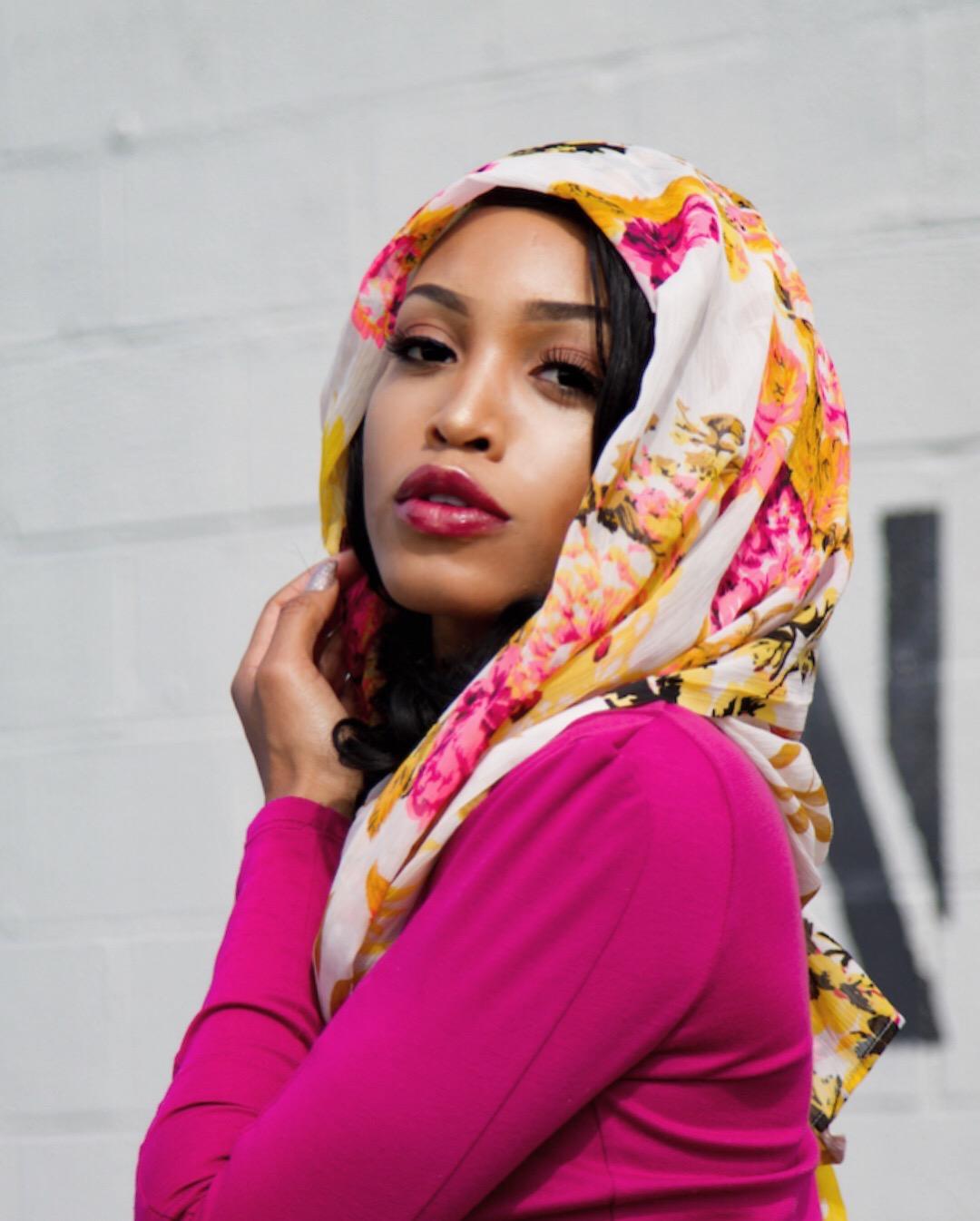 actor Kelsey Delemar large photo