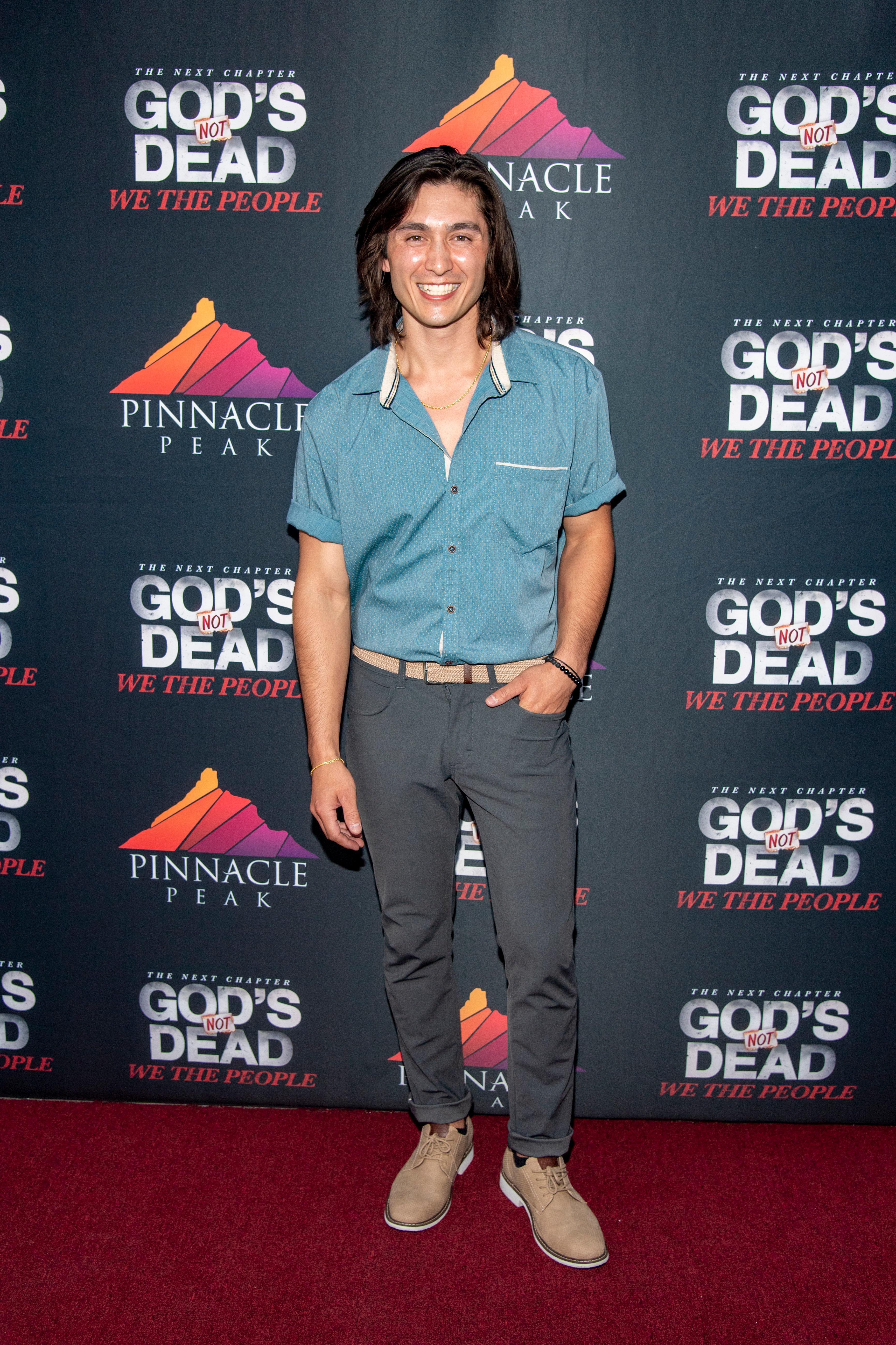 actor Ryan T. Johnson large photo