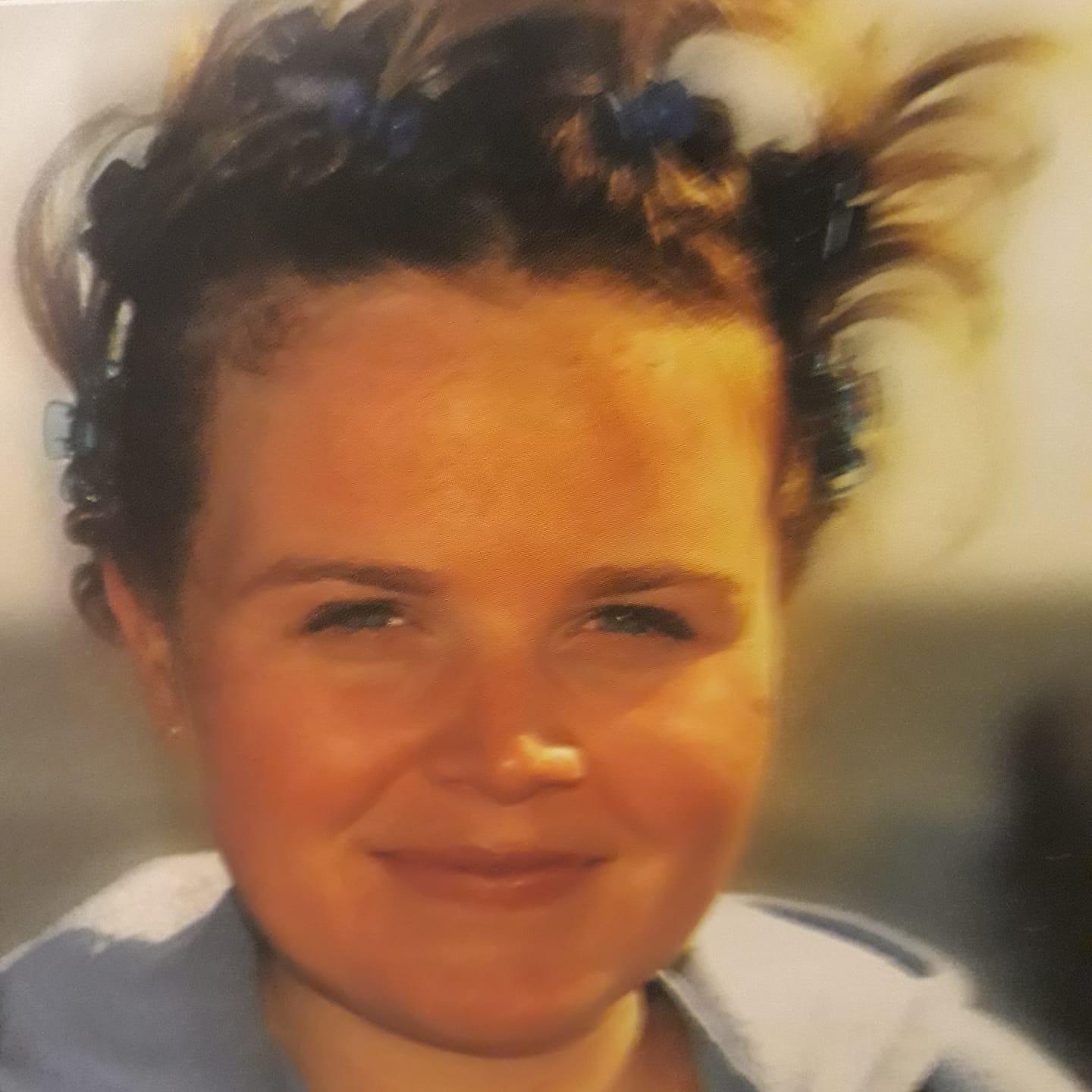 actor Catherine Sanderson large photo