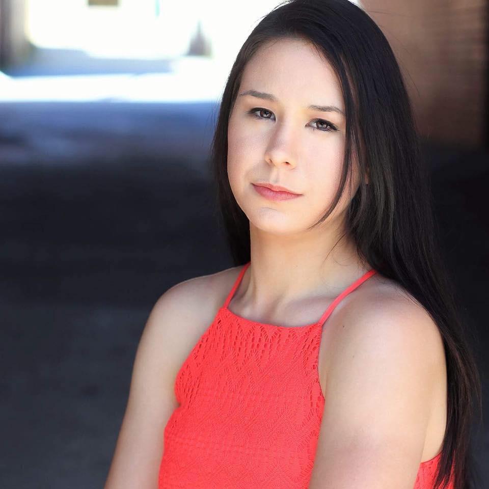 actor Kara Morrison large photo