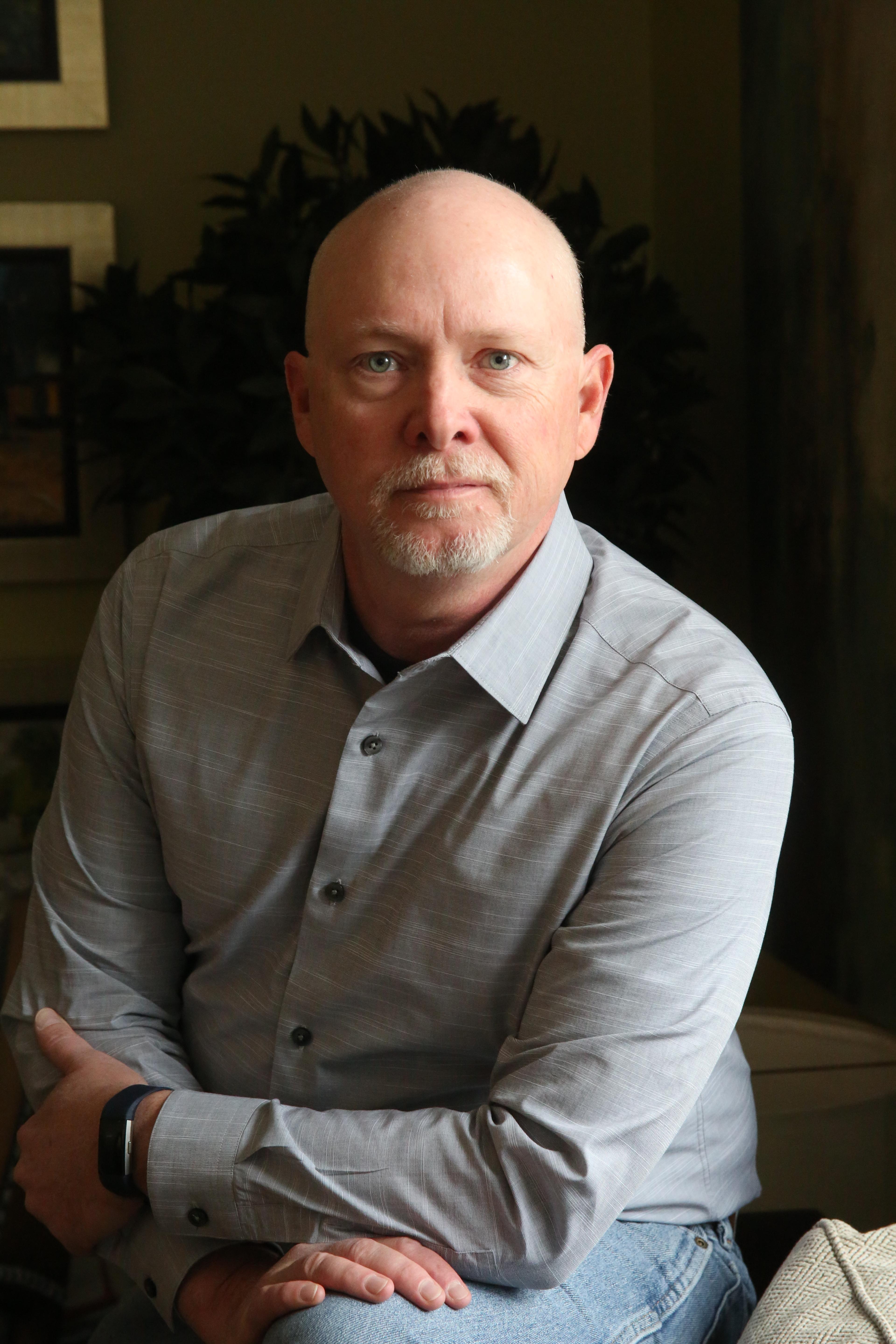 actor Raymond Kester large photo