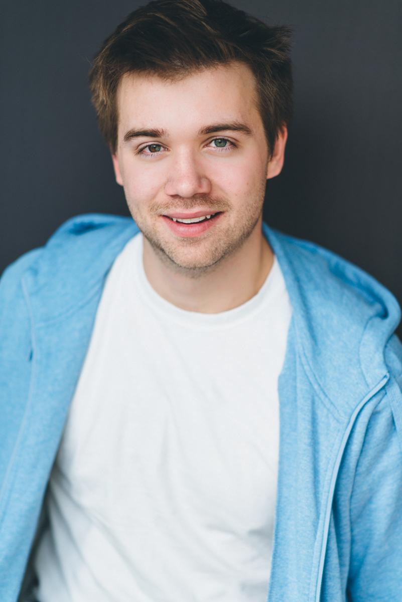 actor Benjamin Robitaille large photo