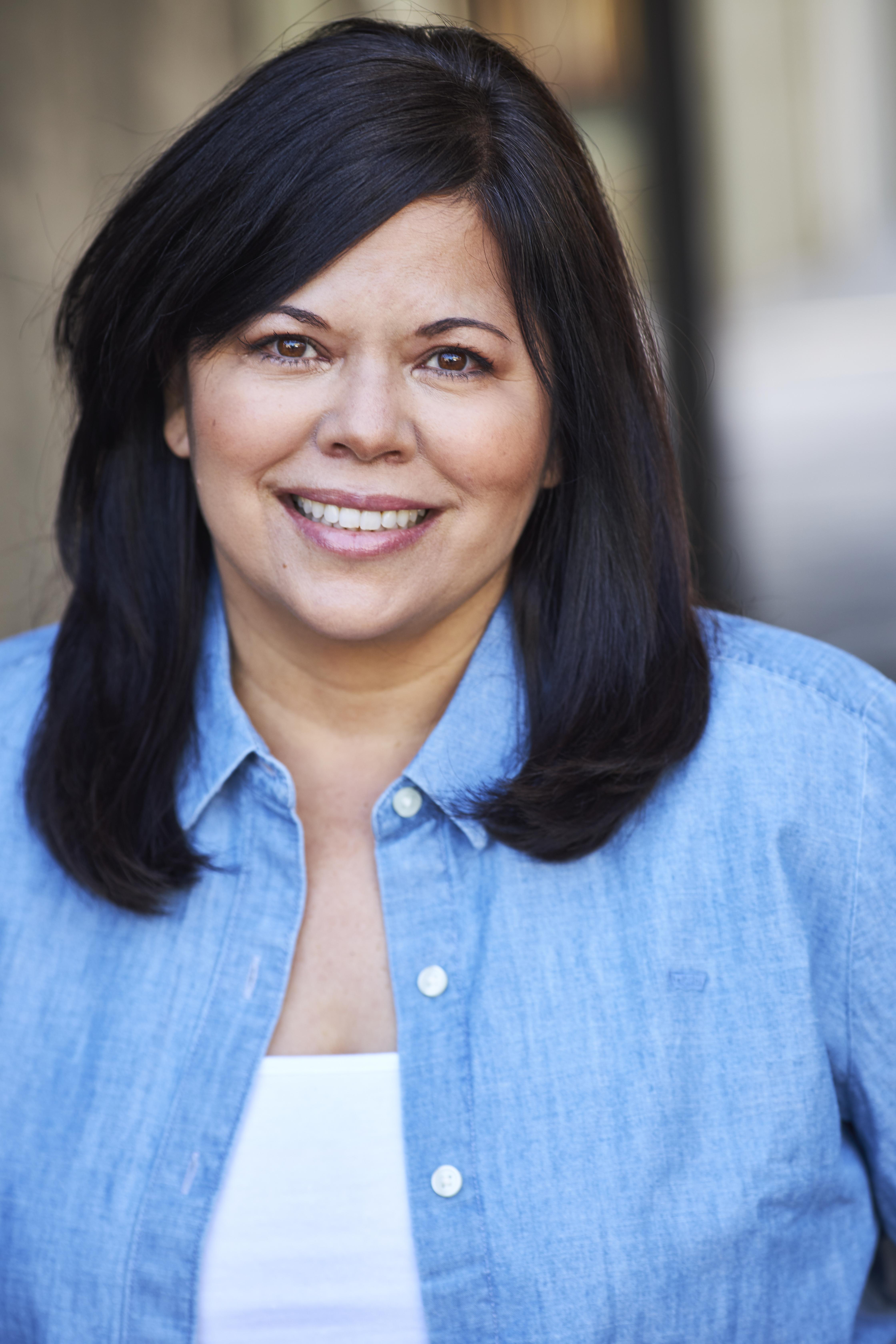 actor Libette Garcia large photo