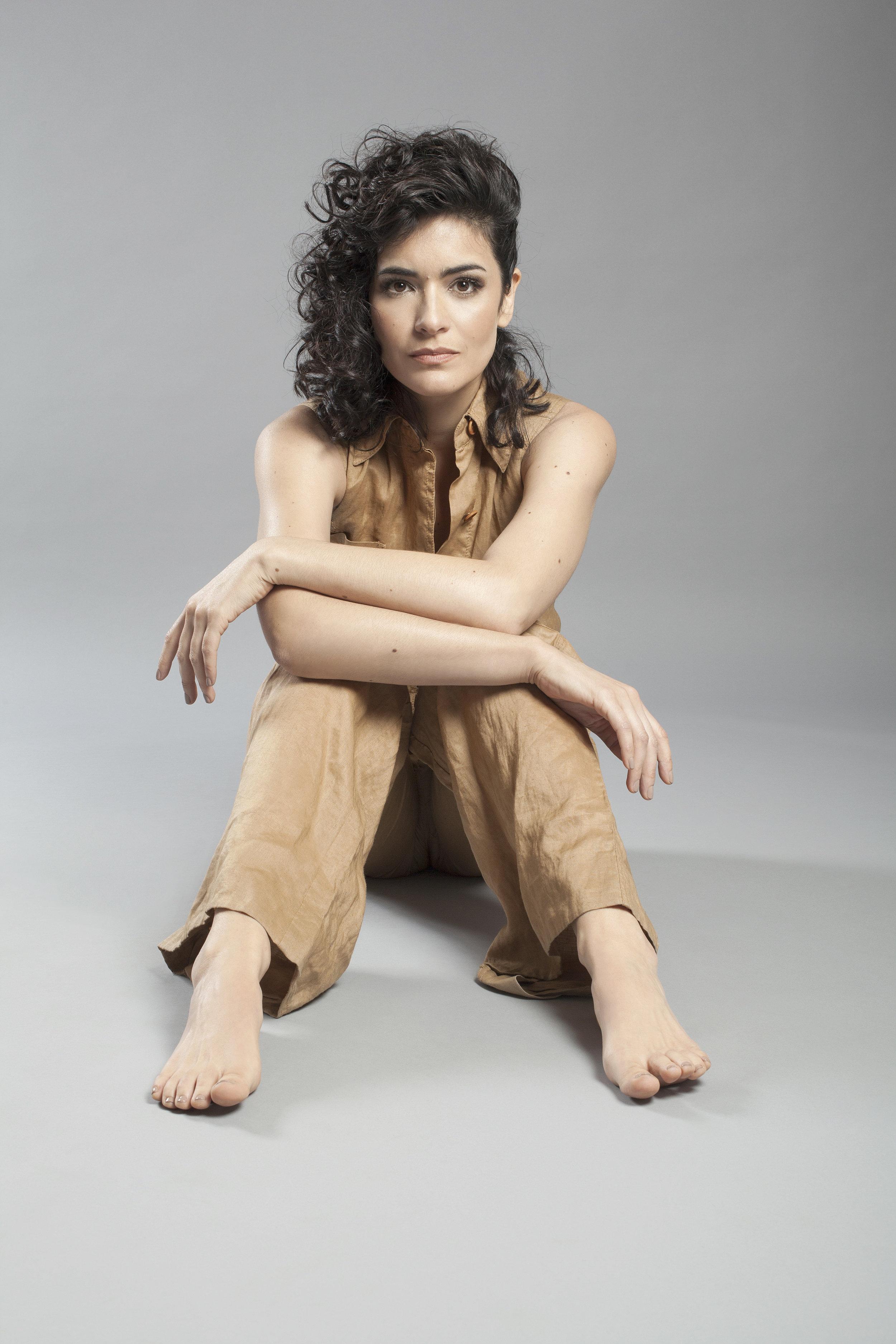 actor Mariana Anghileri large photo