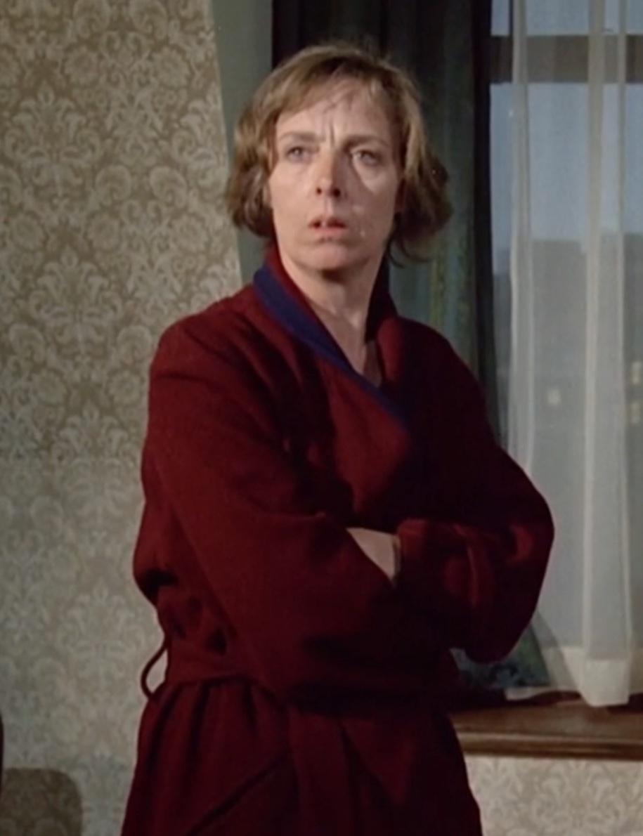 actor Avril Elgar large photo