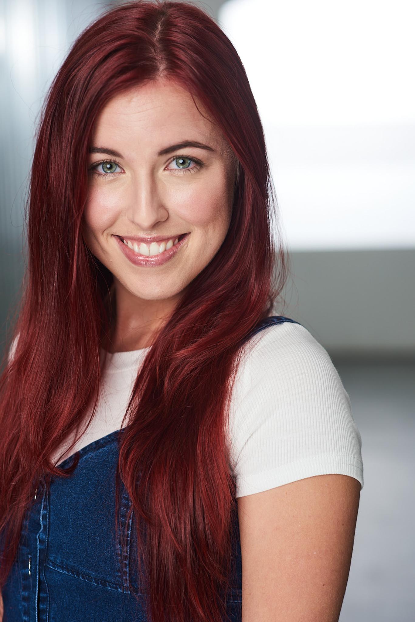 actor Samantha Mahurin large photo