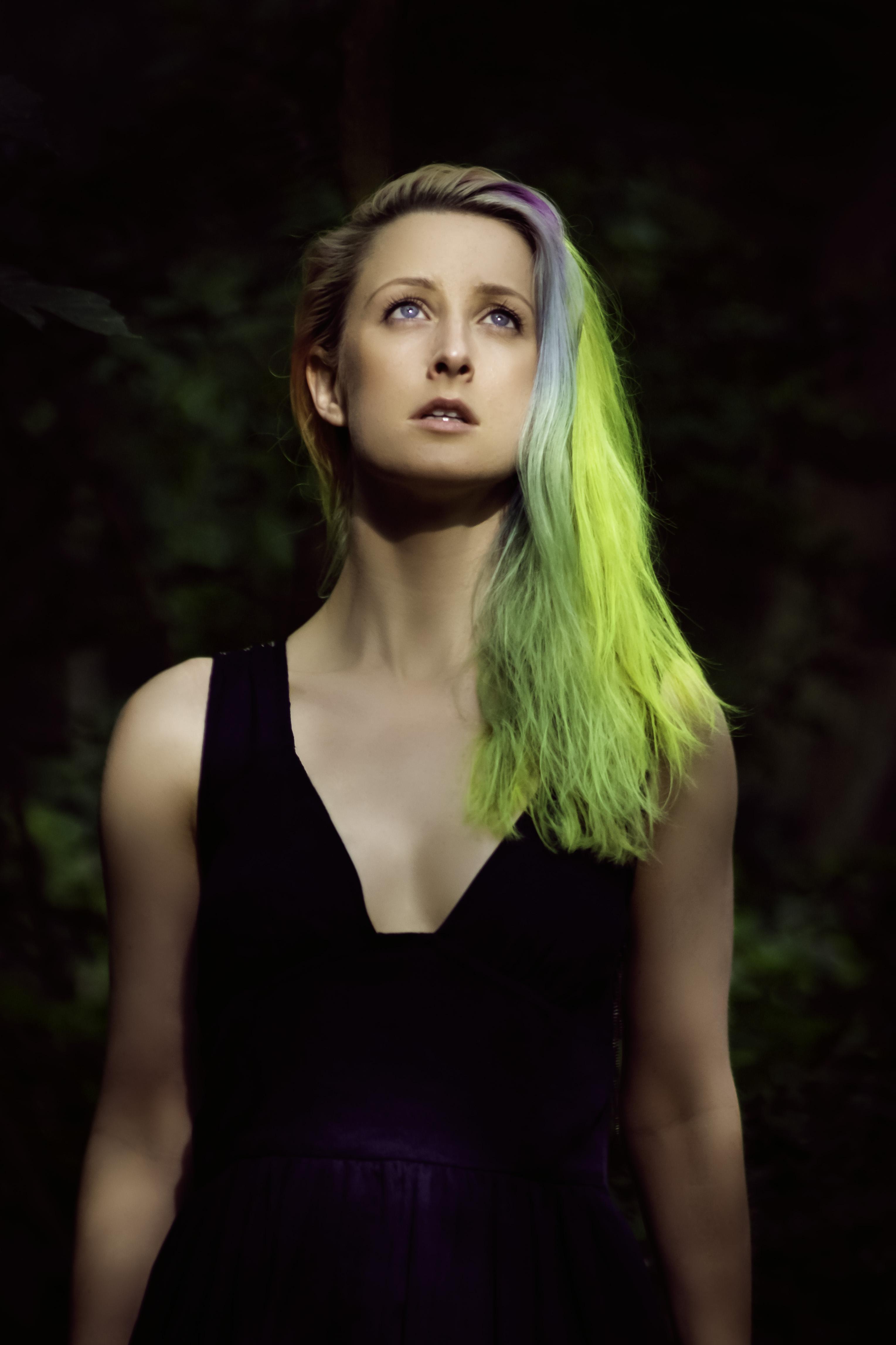 actor Nicky Burke large photo