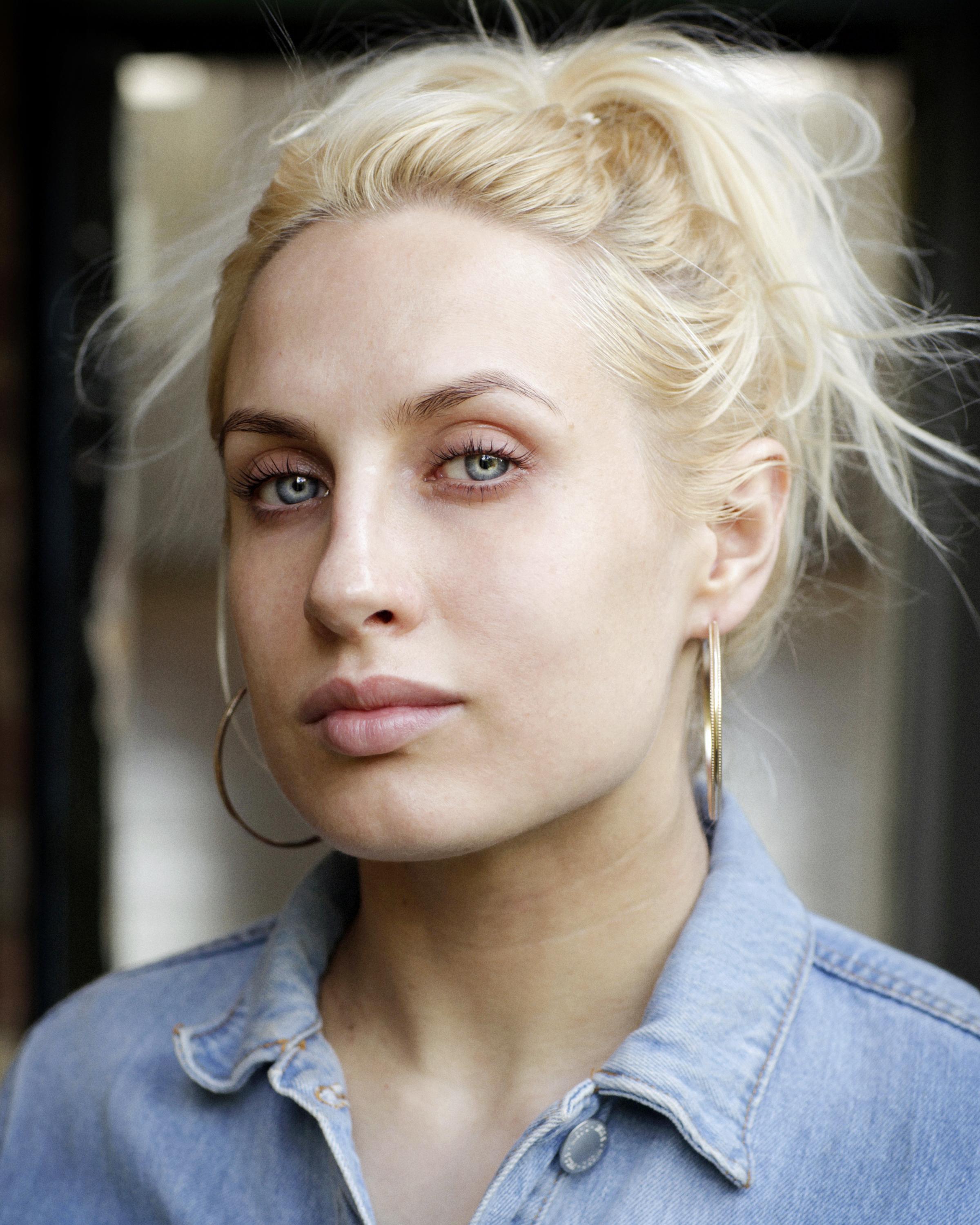 actor Kat Rose-Martin large photo